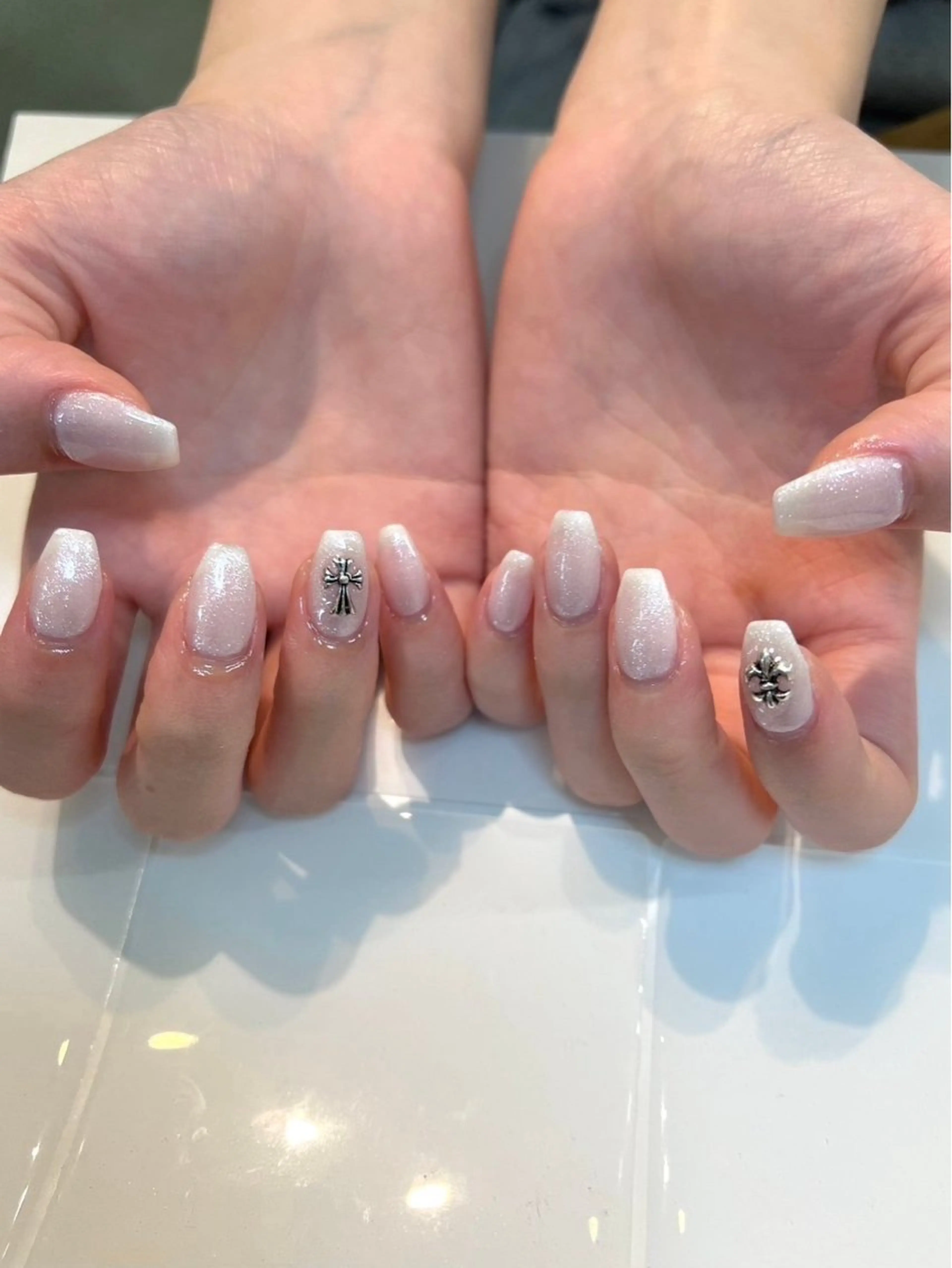 ネイル ハンドネイル Kazuha .のネイルデザイン