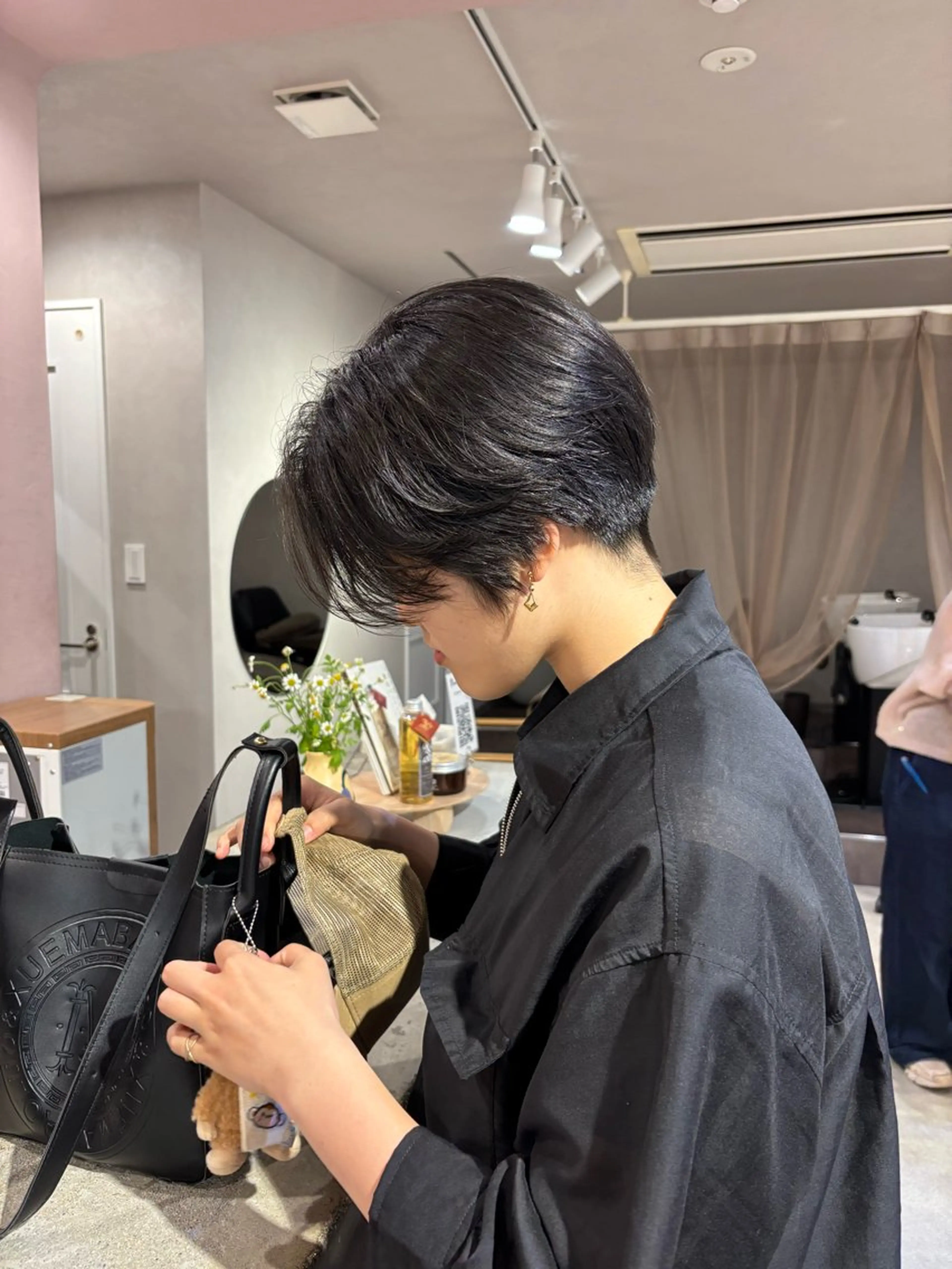 ショート ハンサムショート ショートヘア 野口 咲愛のヘアスタイル
