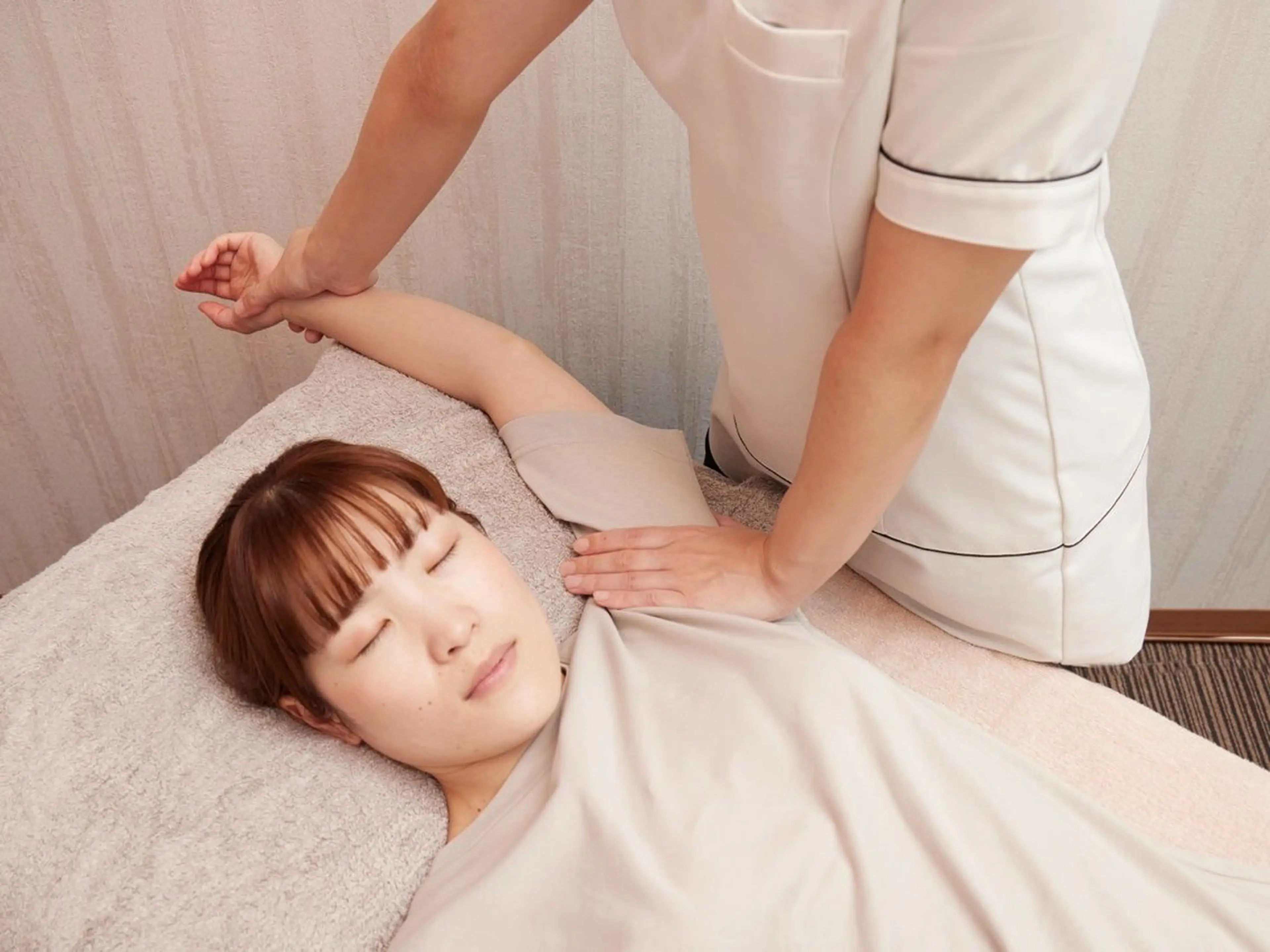 《頭痛・肩こり・腰痛》🌿上半身もみほぐし整体30分👐🌿​〜​短い時間で集中ケア​〜​妊婦様＋500円🤰の写真