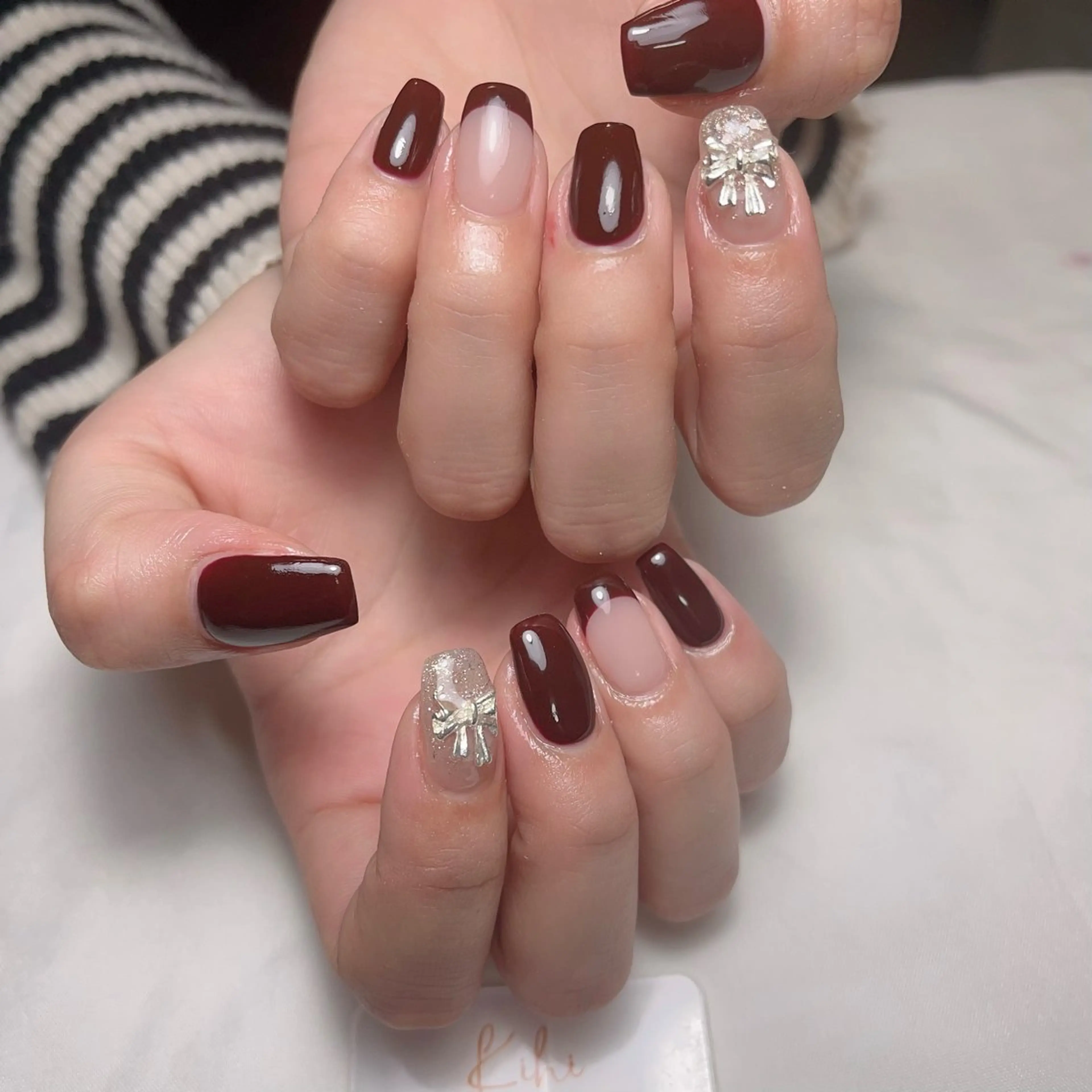 ネイル アートネイル フレンチネイル ジェルネイル グラデーション 韓国ネイル ハンドネイル ハンドケア さくら💮💮 【オフ無料】のネイルデザイン