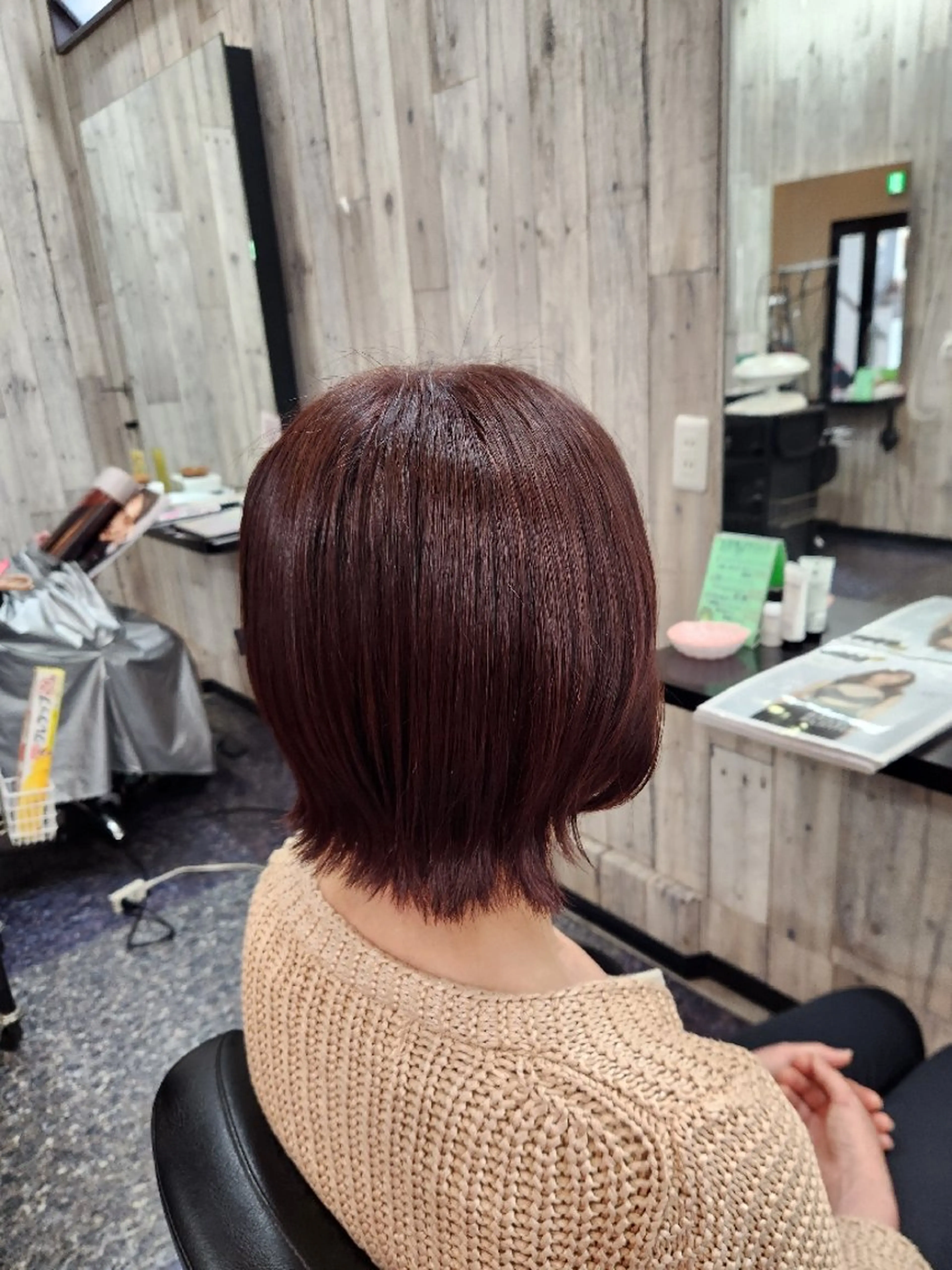 ミディアム カラー カット ヘアカラー 岩瀬 未来のヘアスタイル