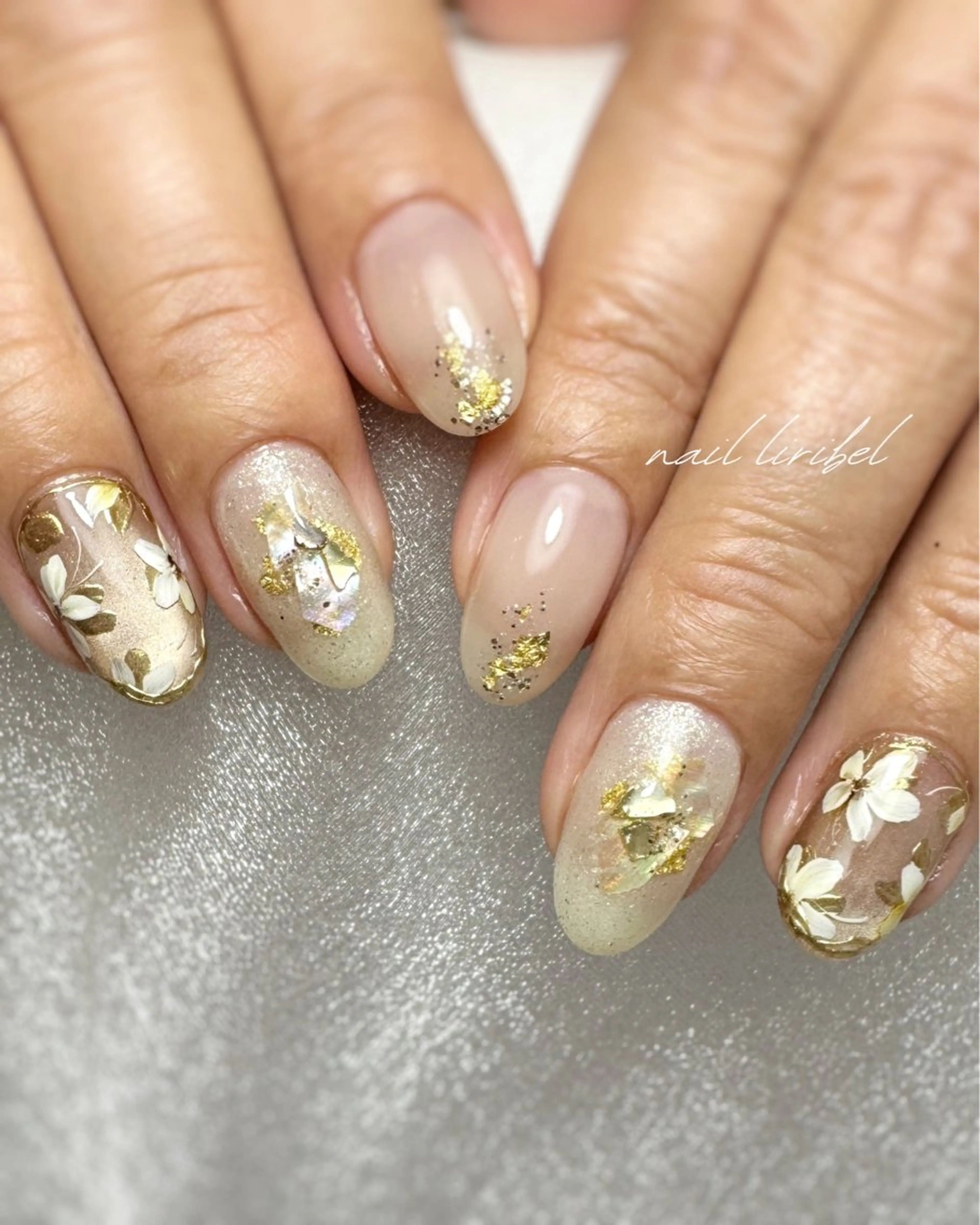 ネイル フラワーネイル マグネットネイル Nail Liribelのネイルデザイン