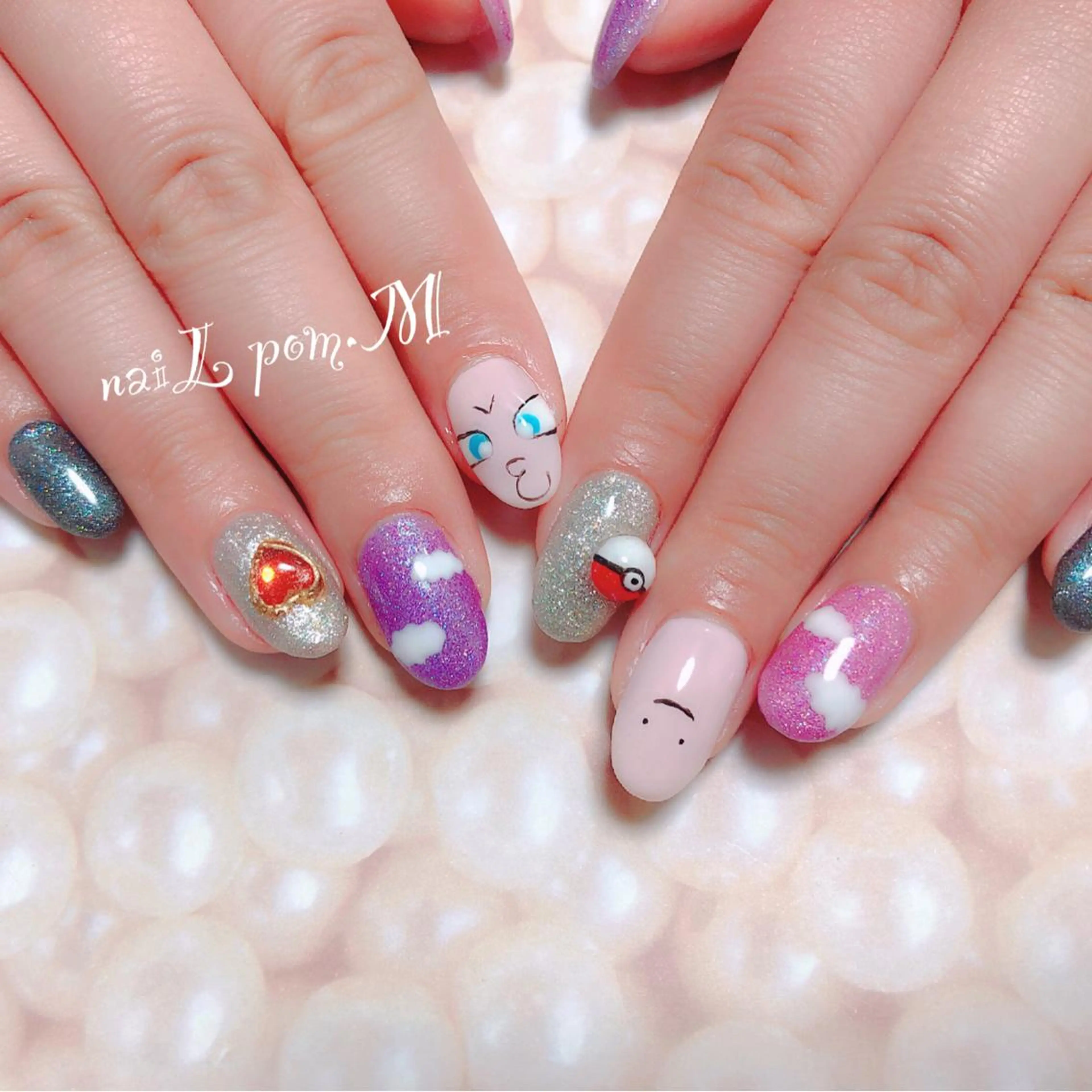 ネイル キラキラネイル ラメ(グリッター) ハンドネイル ハンドケア naiL pom.M所属・naiL pom.Mのネイルデザイン
