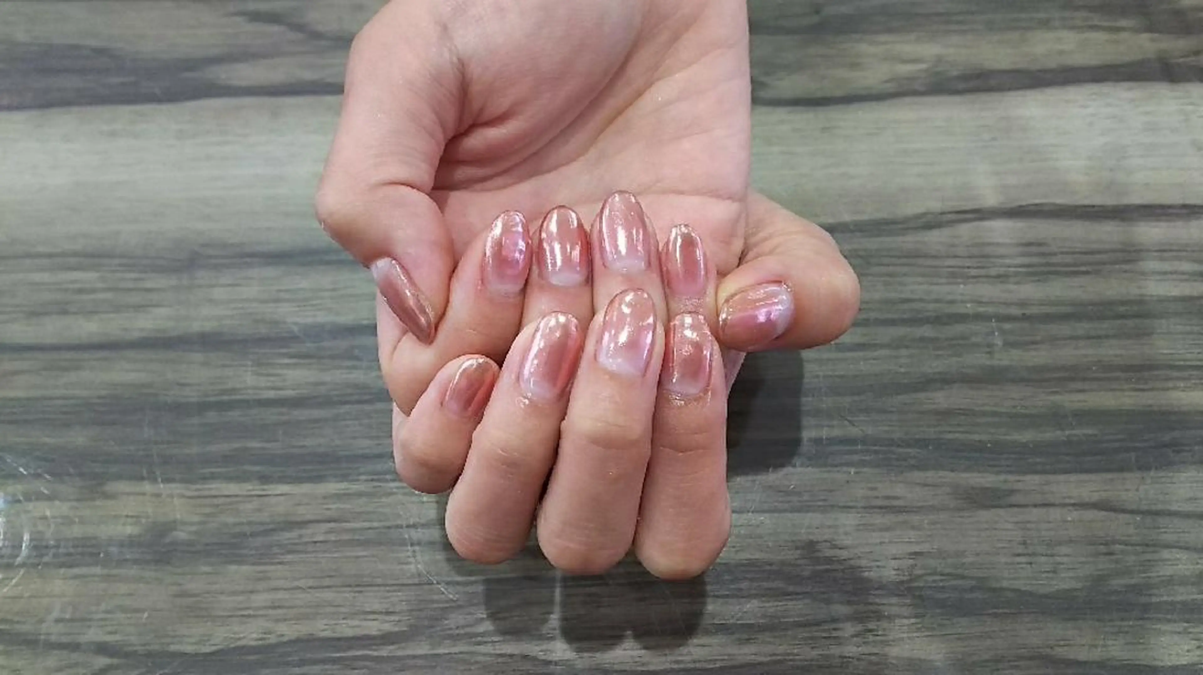 ネイル グラデーション ミラーネイル ピンク Progress Nailのネイルデザイン
