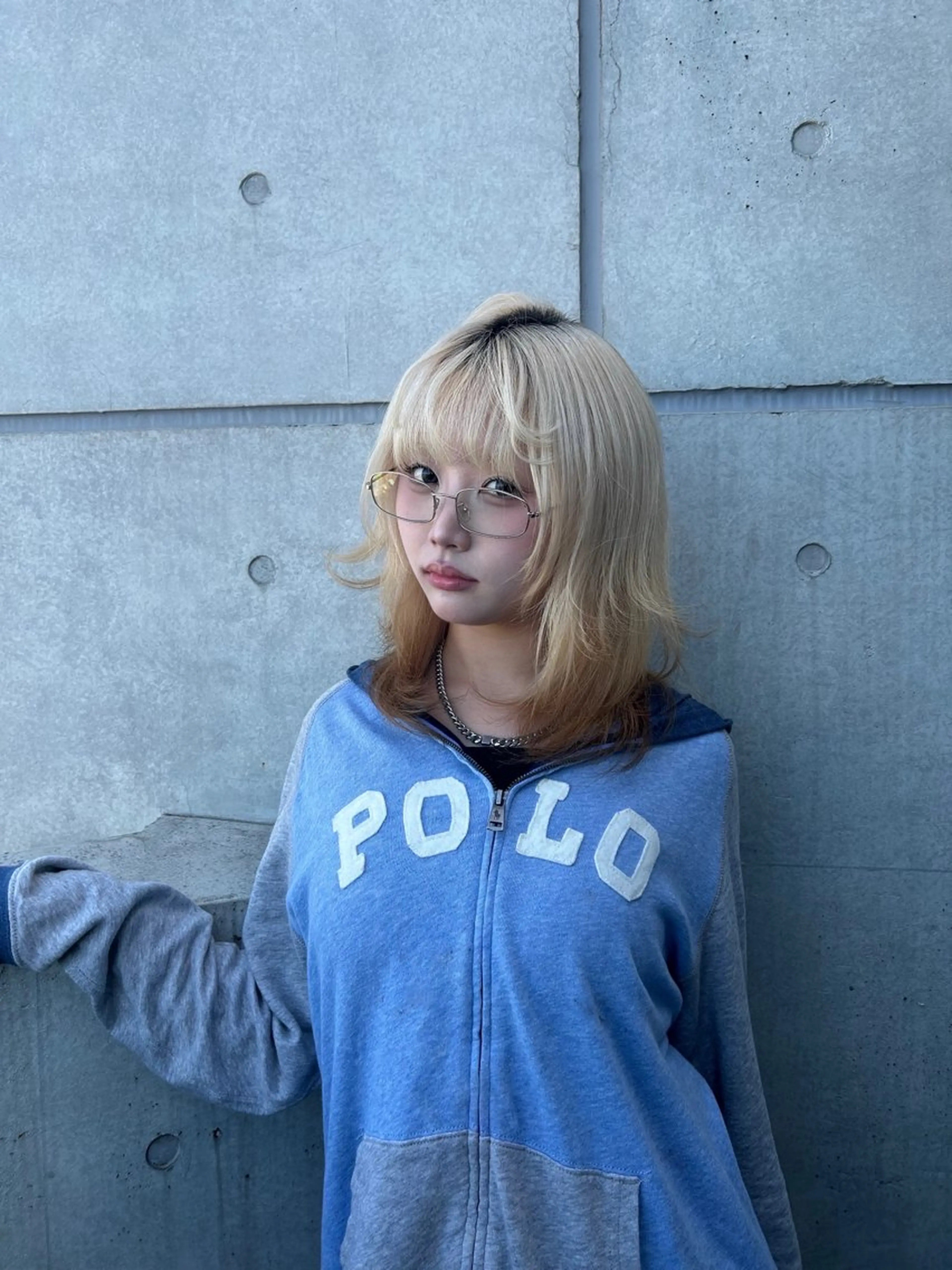 ミディアム 顔周りカット ハッシュカット レイヤーカット 小顔カット トリートメント レイヤー/ブロンド 透明感カラー/ヒロトのヘアスタイル