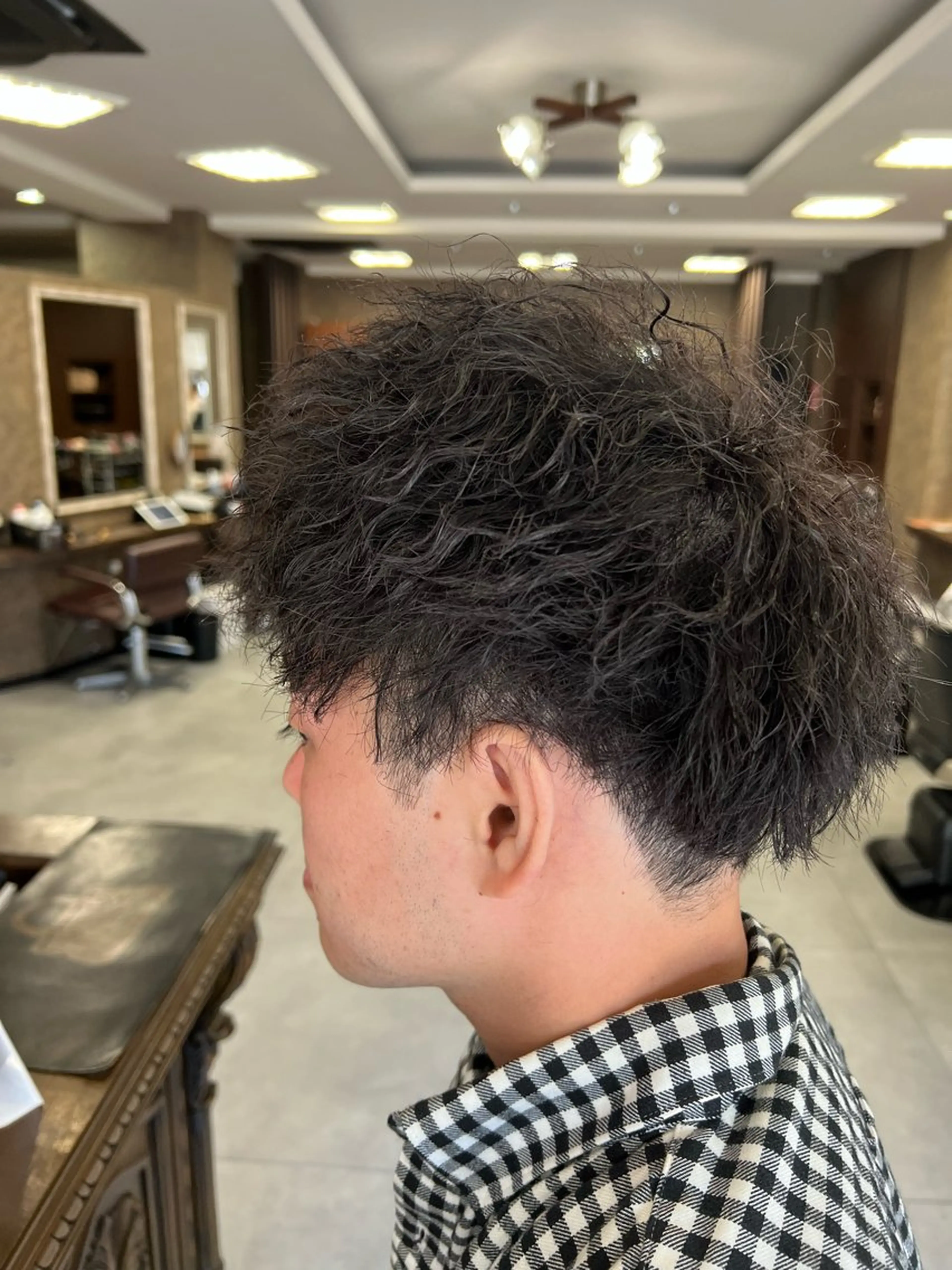 ミディアム カット パーマ SHIOZAWA所属・BRYD  東京 細谷のヘアスタイル