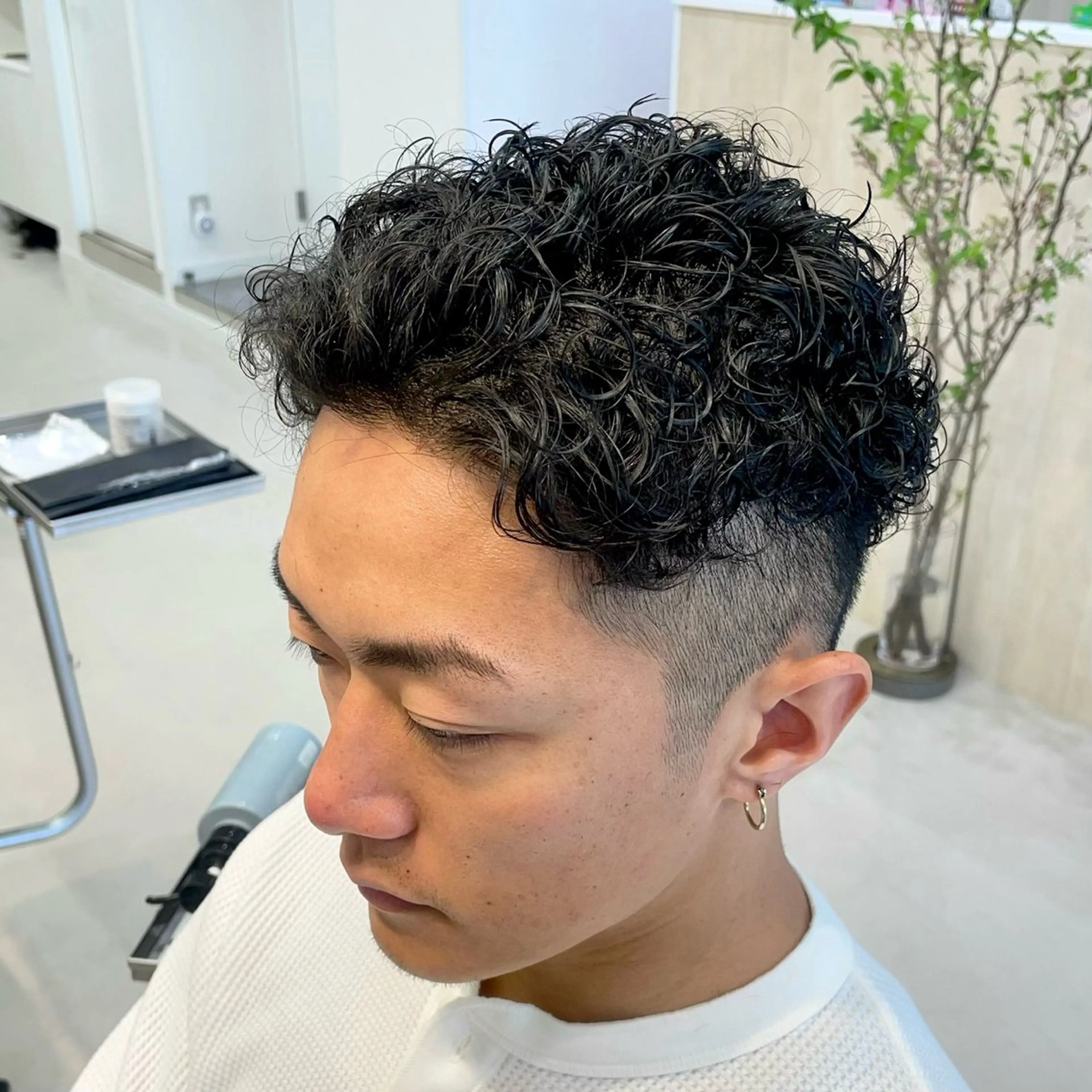 パーマ メンズ オールバック ビジネス メンズパーマ 刈り上げ カット パーマ メンズ支持率No.1 /大船メンズパーマのヘアスタイル