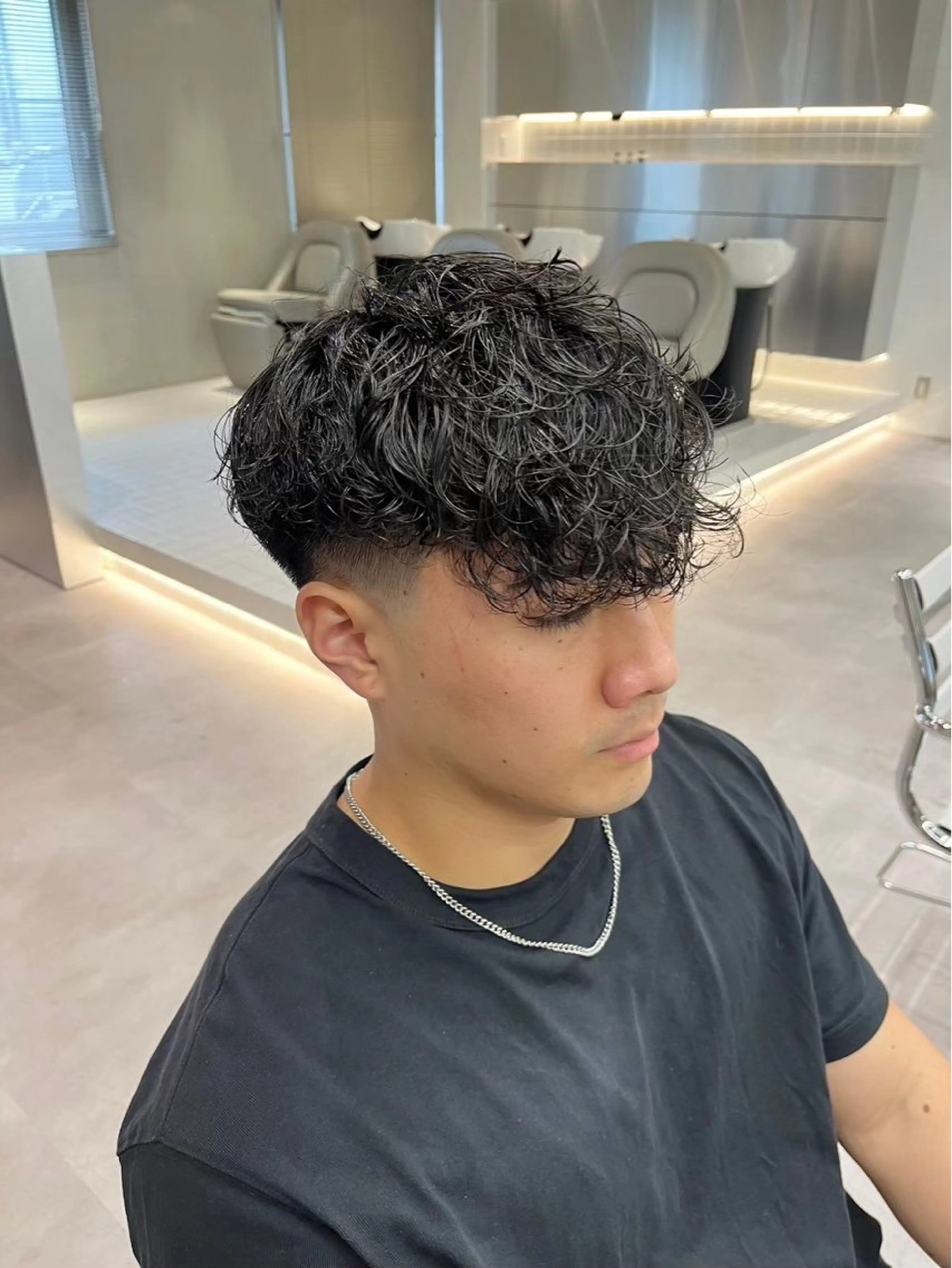 パーマ メンズ スペインカール ブリーチ/パーマ特化 片平和寿のヘアスタイル