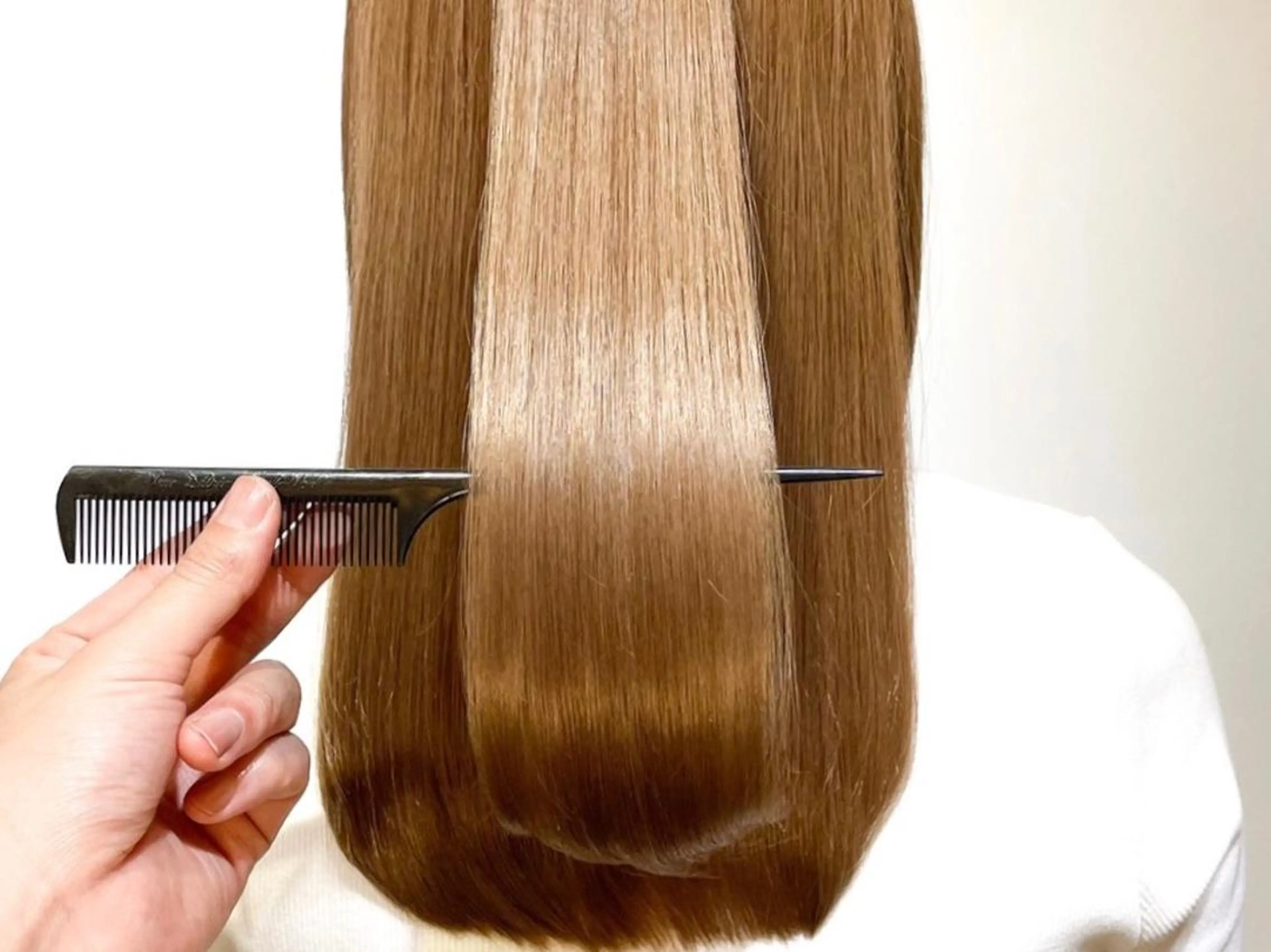 セミロング カラー ヘアアレンジ 韓国・韓国ヘア 髪質改善のヘアスタイル