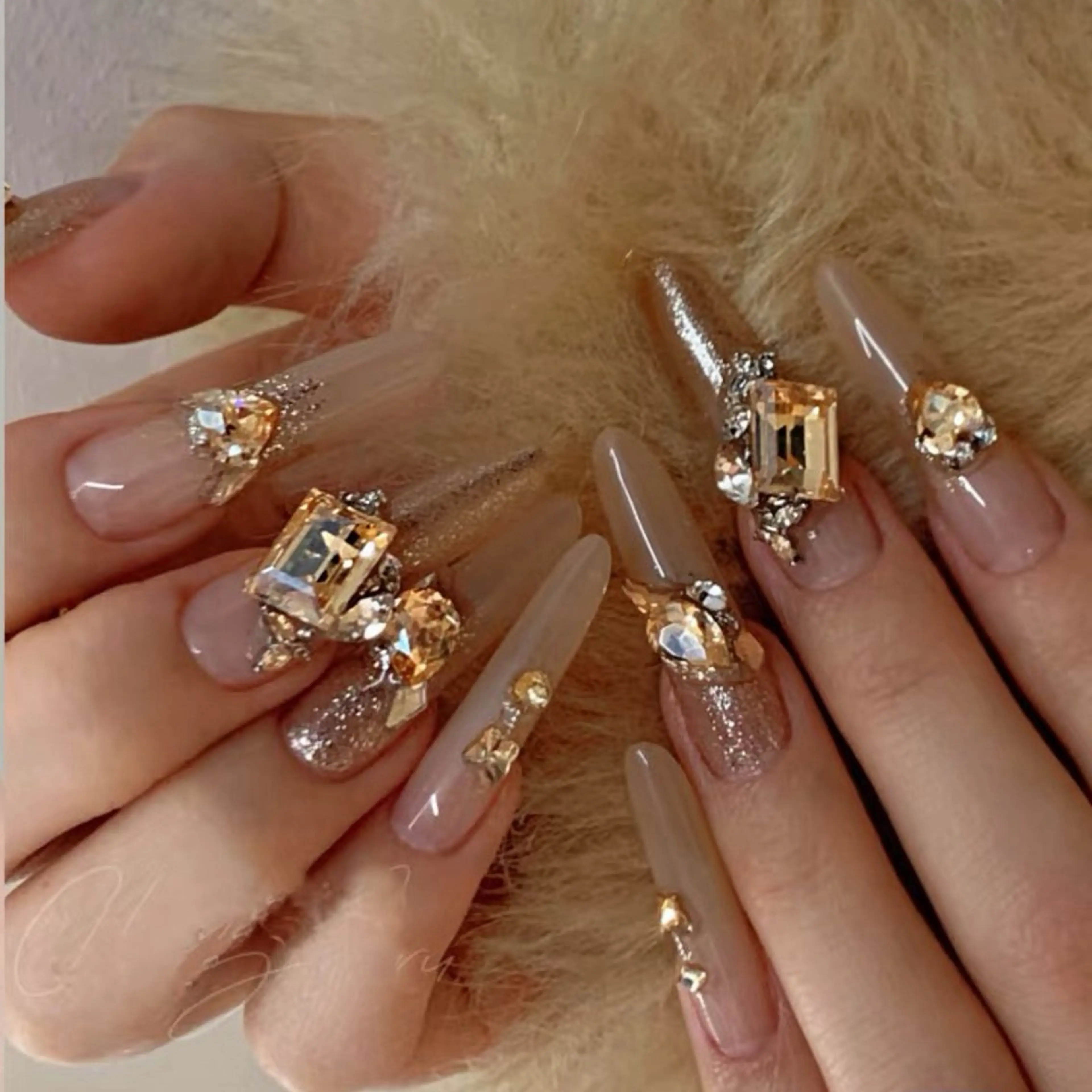 ネイル Mika Nails 心斎橋のネイルデザイン