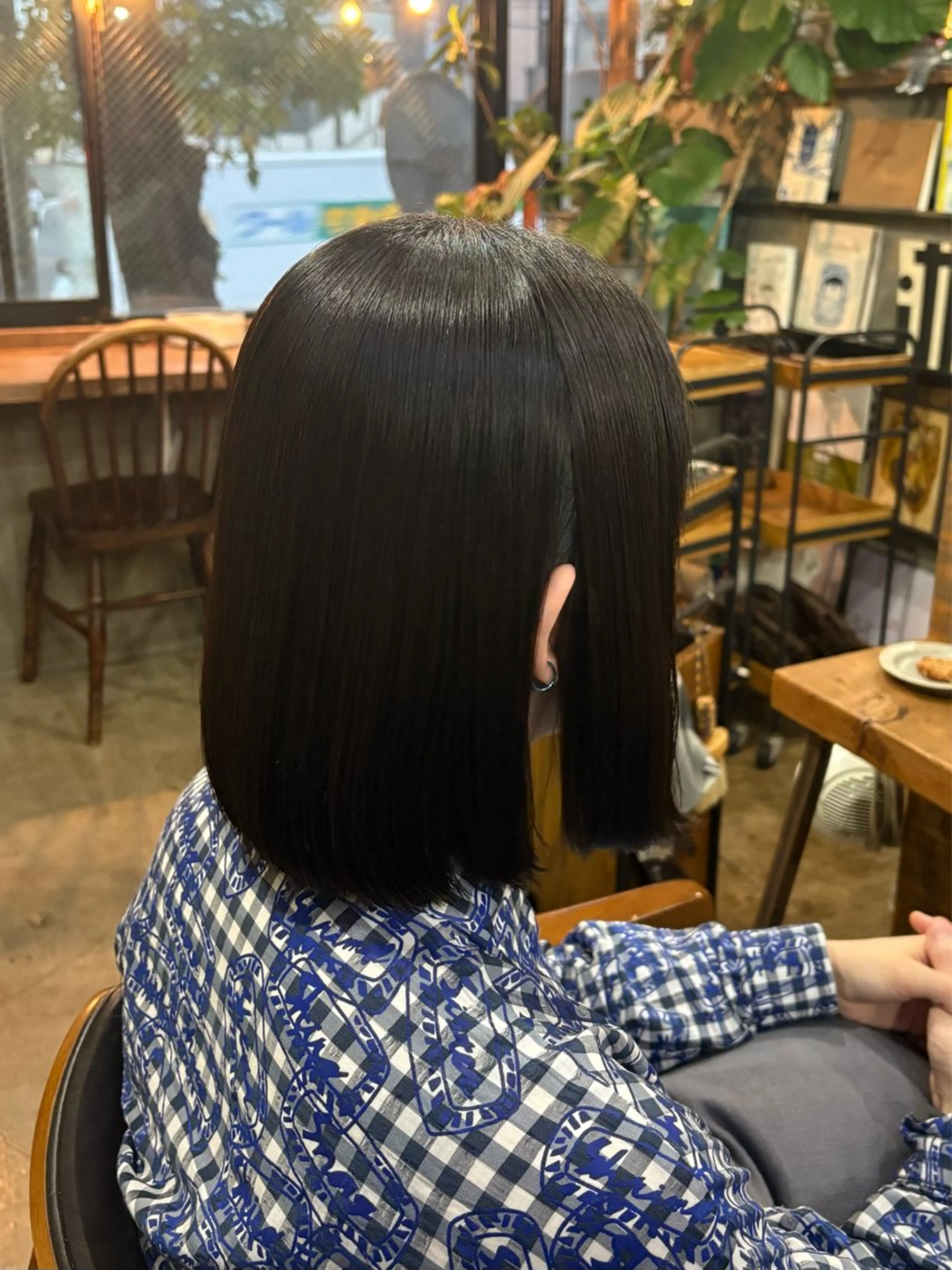 ミディアム パーマ 縮毛矯正 トリートメント ストレートパーマ 縮毛矯正 トリートメント Hina🧵/恵比寿 中目黒/透明感カラーのヘアスタイル