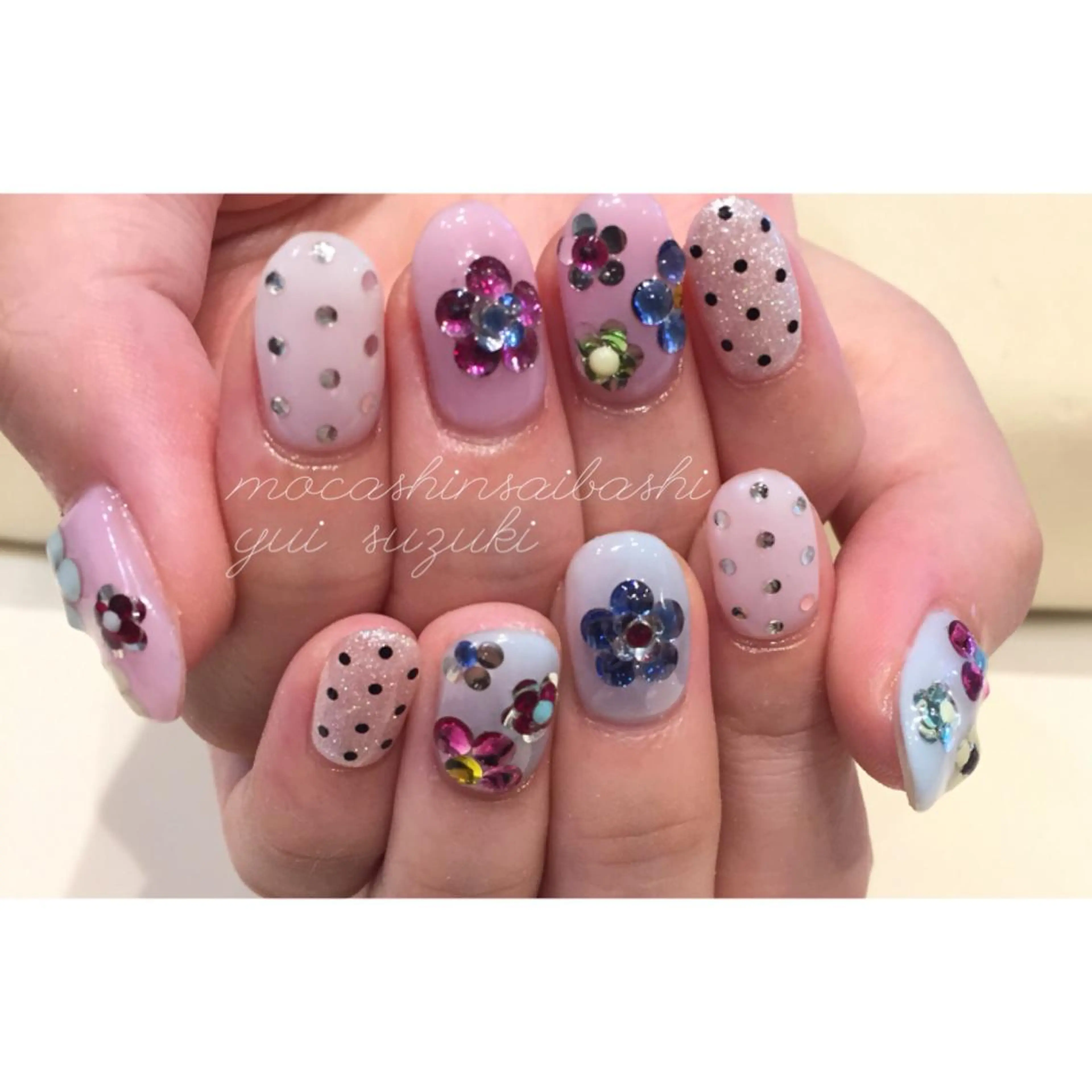 ネイル 鈴木 ゆいのネイルデザイン