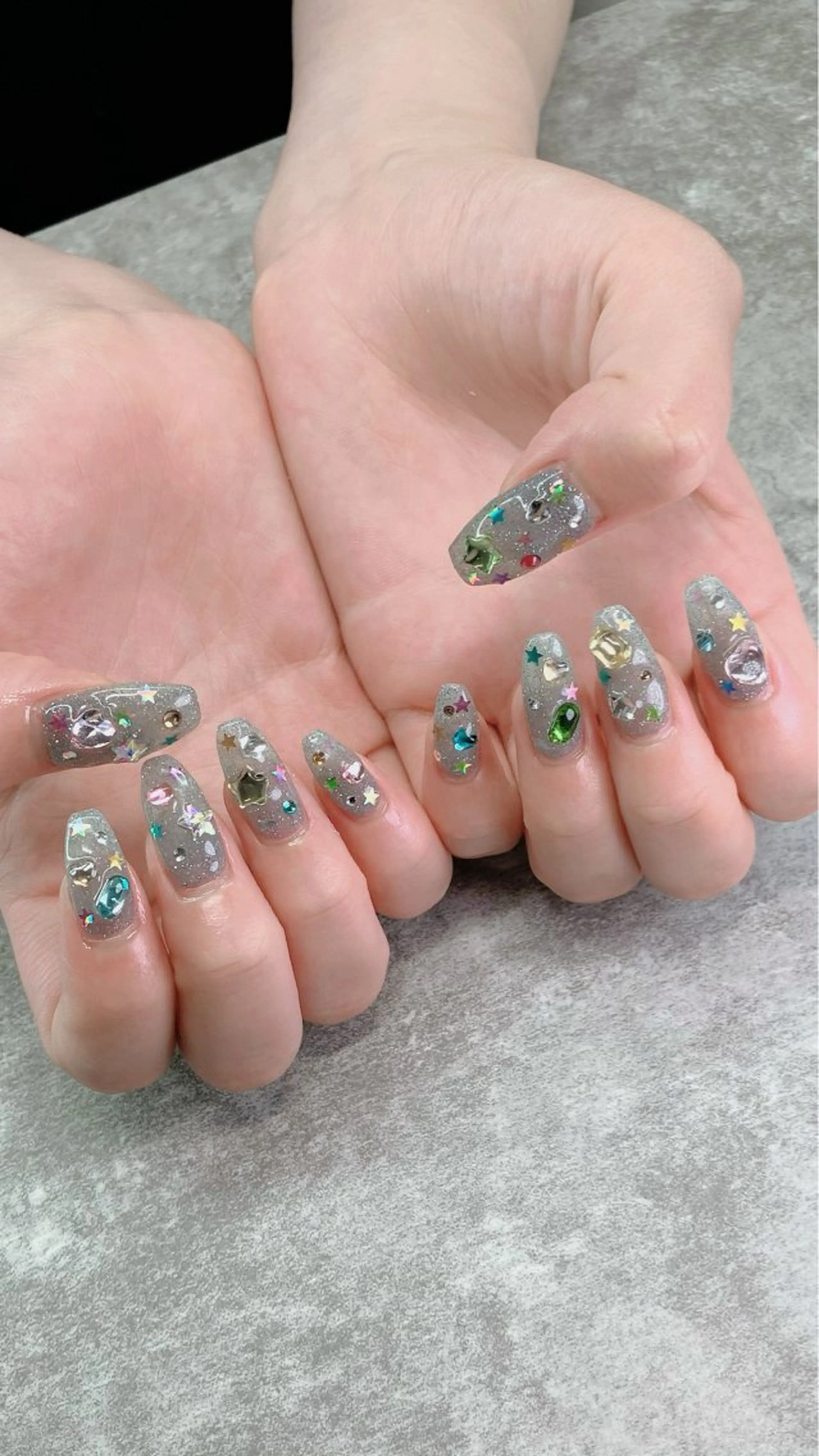 ネイル ハンドネイル ハンドケア shino🌟 痛ネイルのネイルデザイン