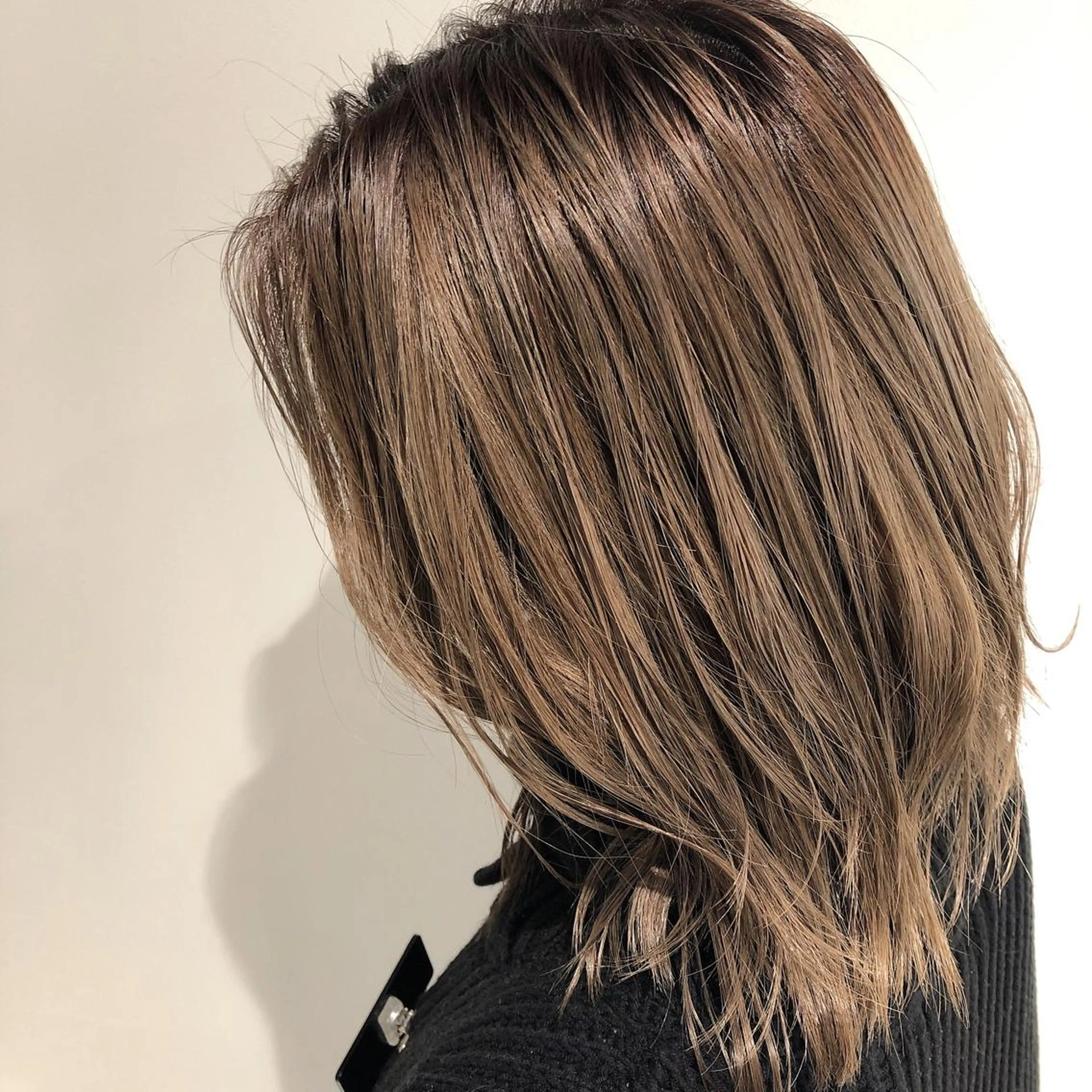 ミディアム カラー ベージュカラー モカベージュ 過去一の柔髪ヘア 🌿einshairのヘアスタイル