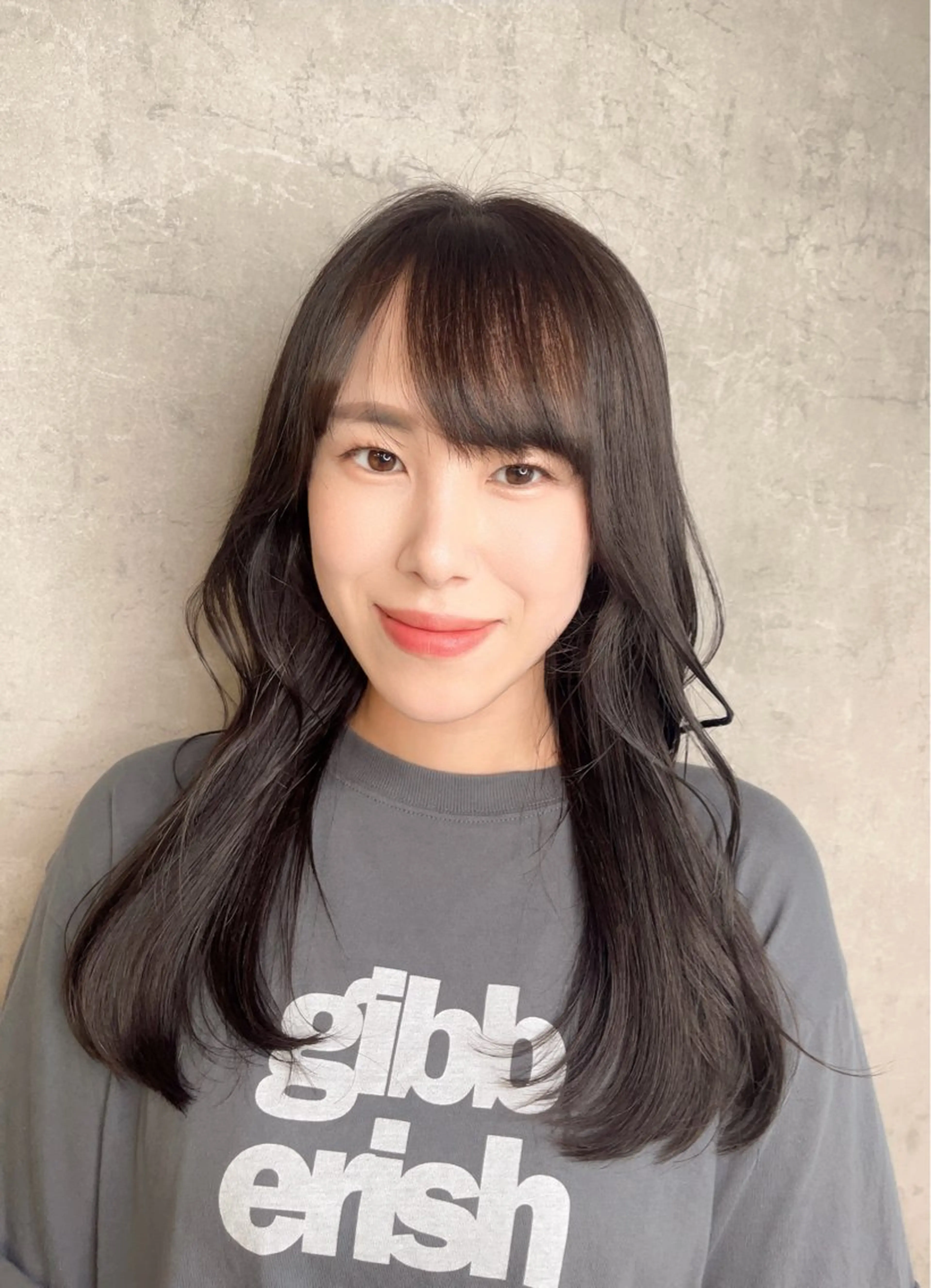 セミロング KAEDE🎀 カラー特化のヘアスタイル