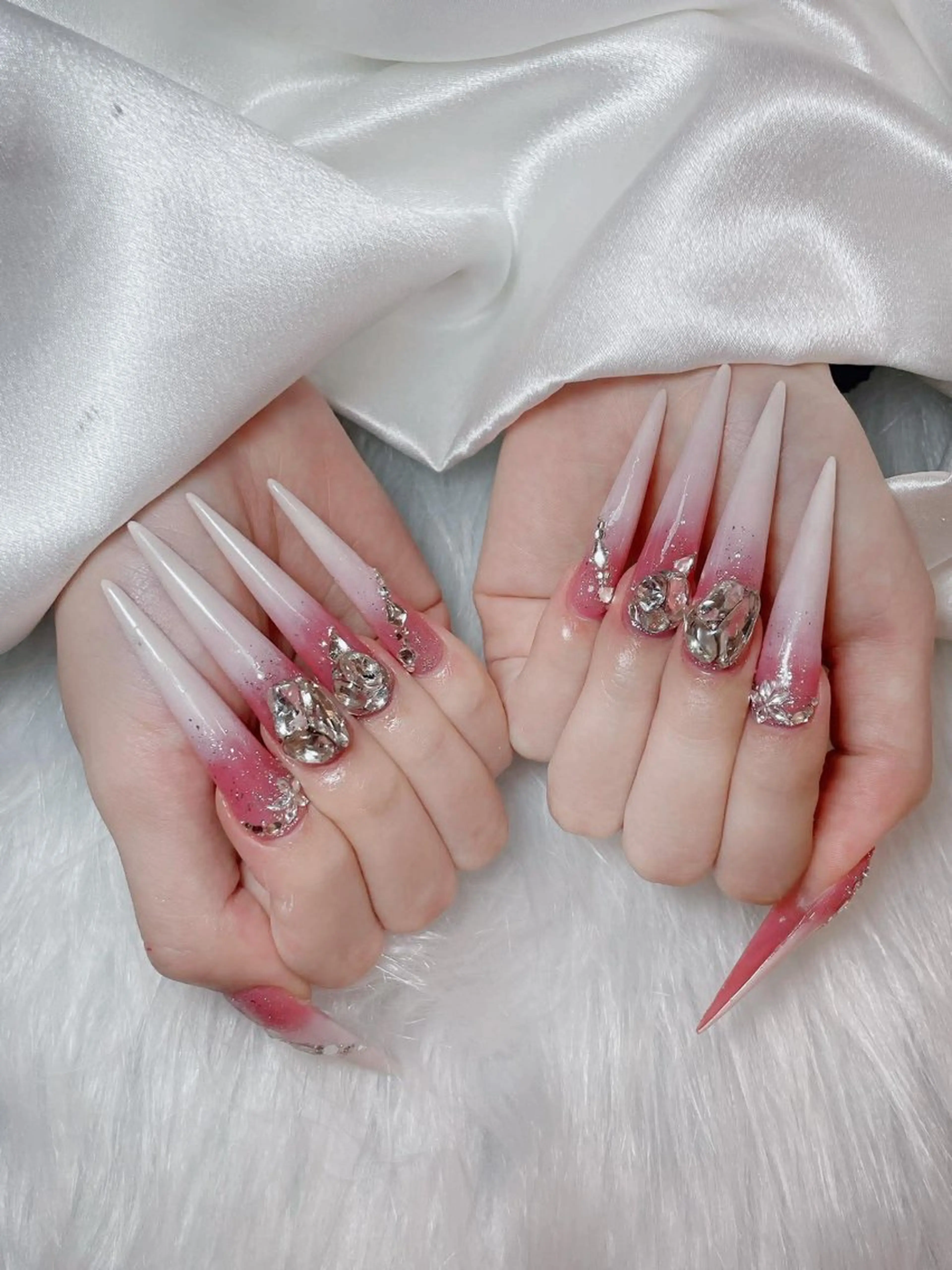 ネイル ハンドネイル Queen Nail Salonのネイルデザイン