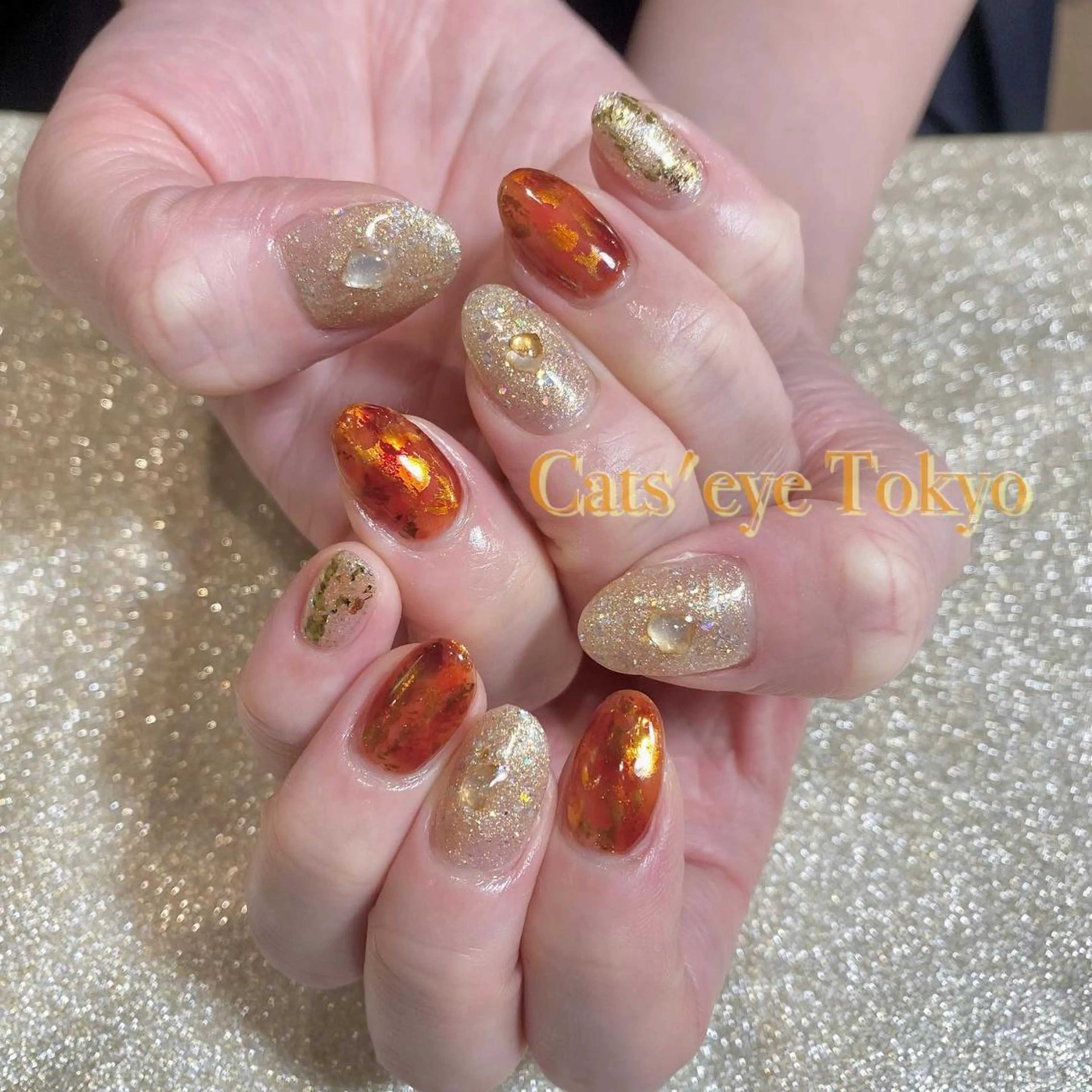 ネイル マツエク・マツパ べっ甲ネイル キラキラネイル Cat's eye TOKYO 新宿店のネイルデザイン