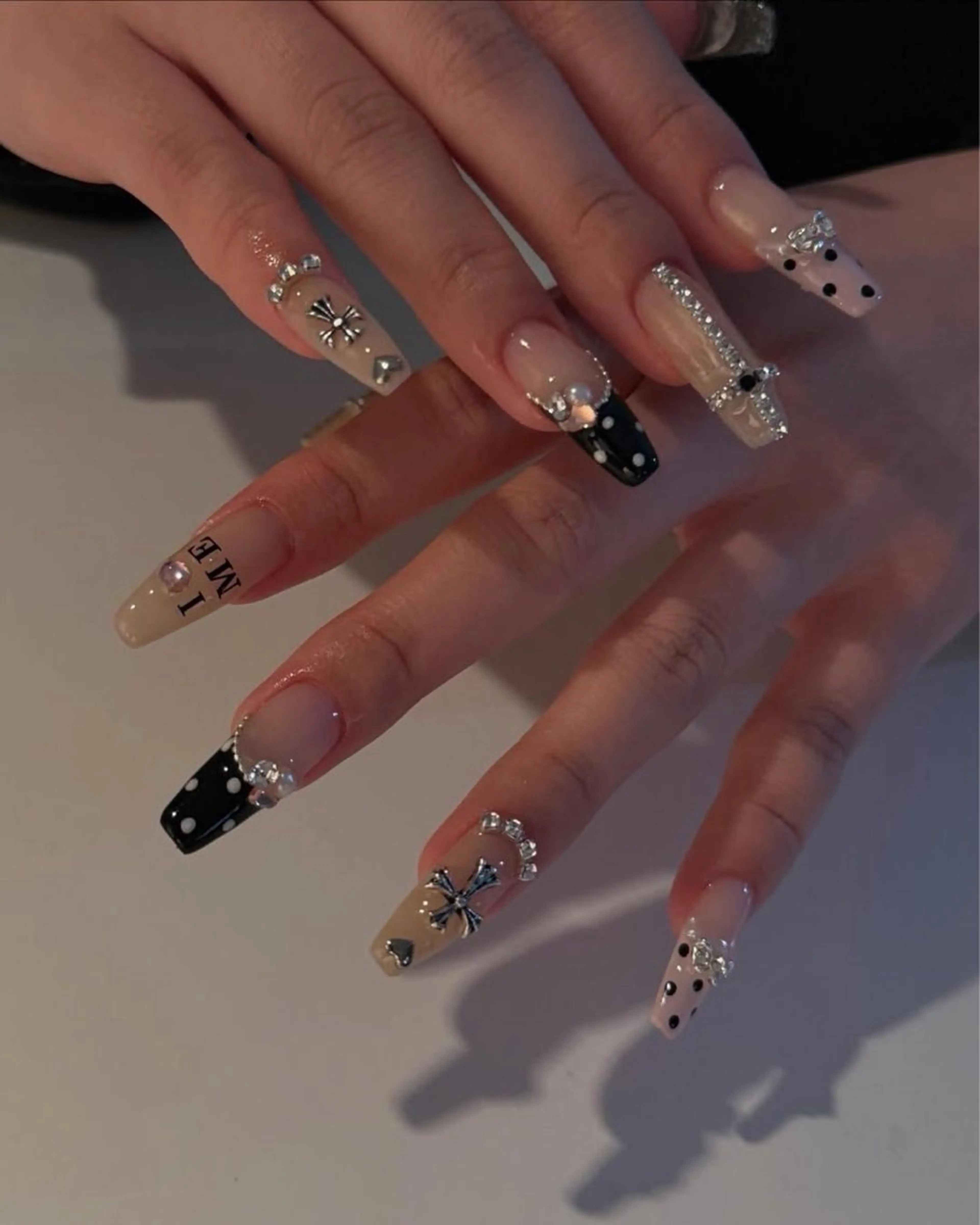 ネイル ジェルネイル ミラーネイル ニュアンスネイル 夏ネイル ネイルチップ Mai nail サロン渋谷のネイルデザイン
