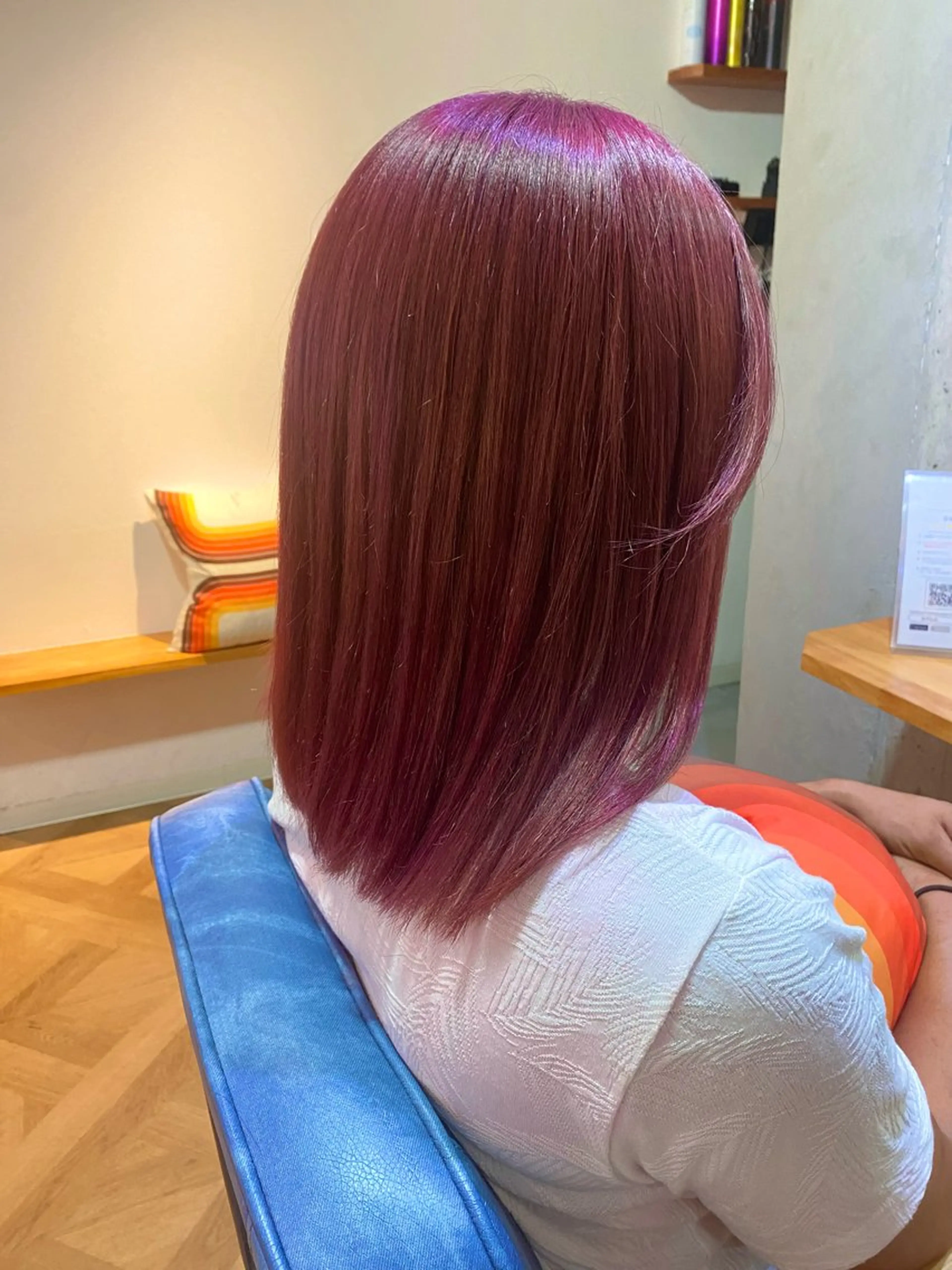 ミディアム カラー シールエクステ 🪽CHIAKIのヘアスタイル