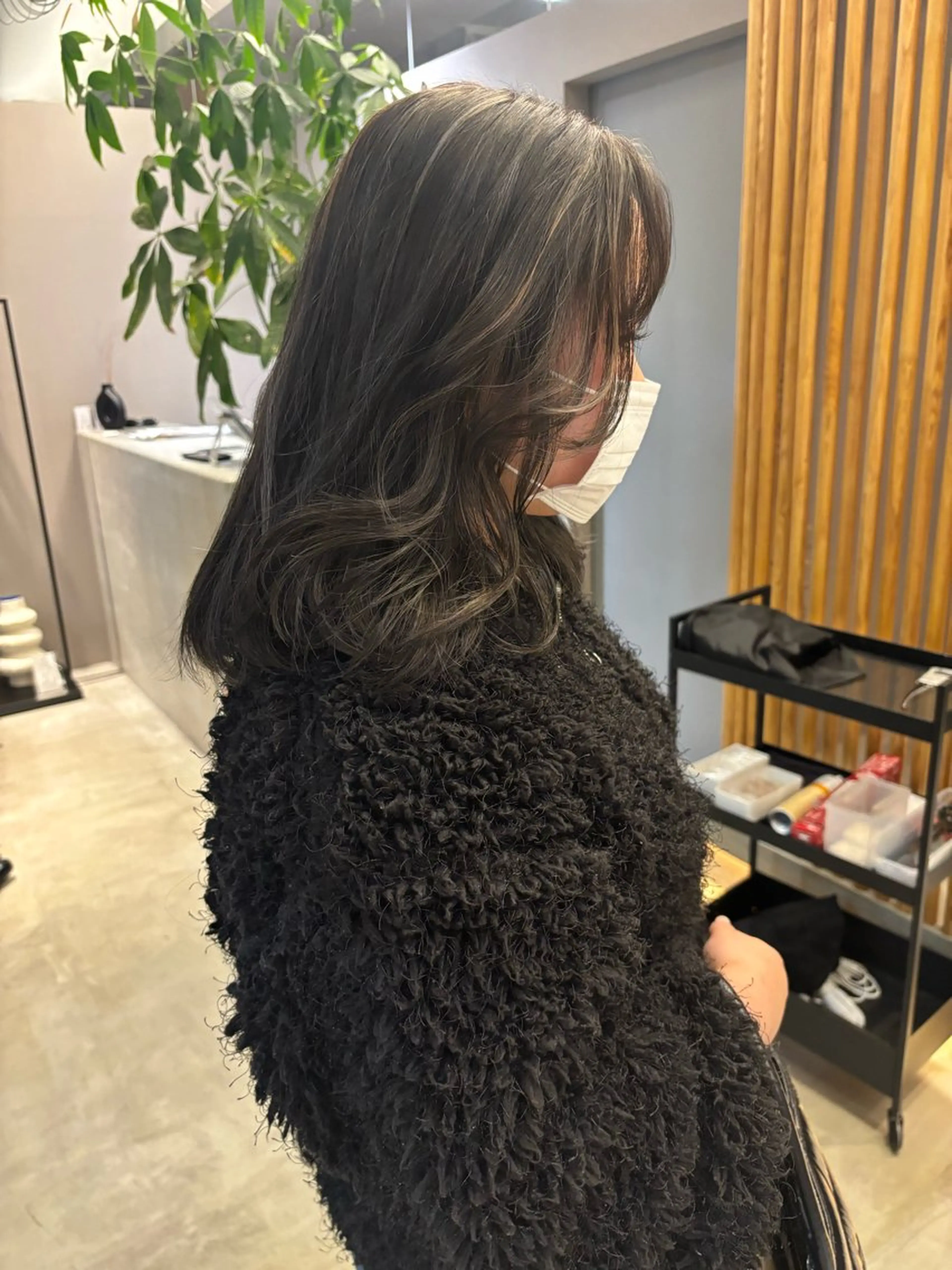 ミディアム ハイライト miyu /niilのヘアスタイル