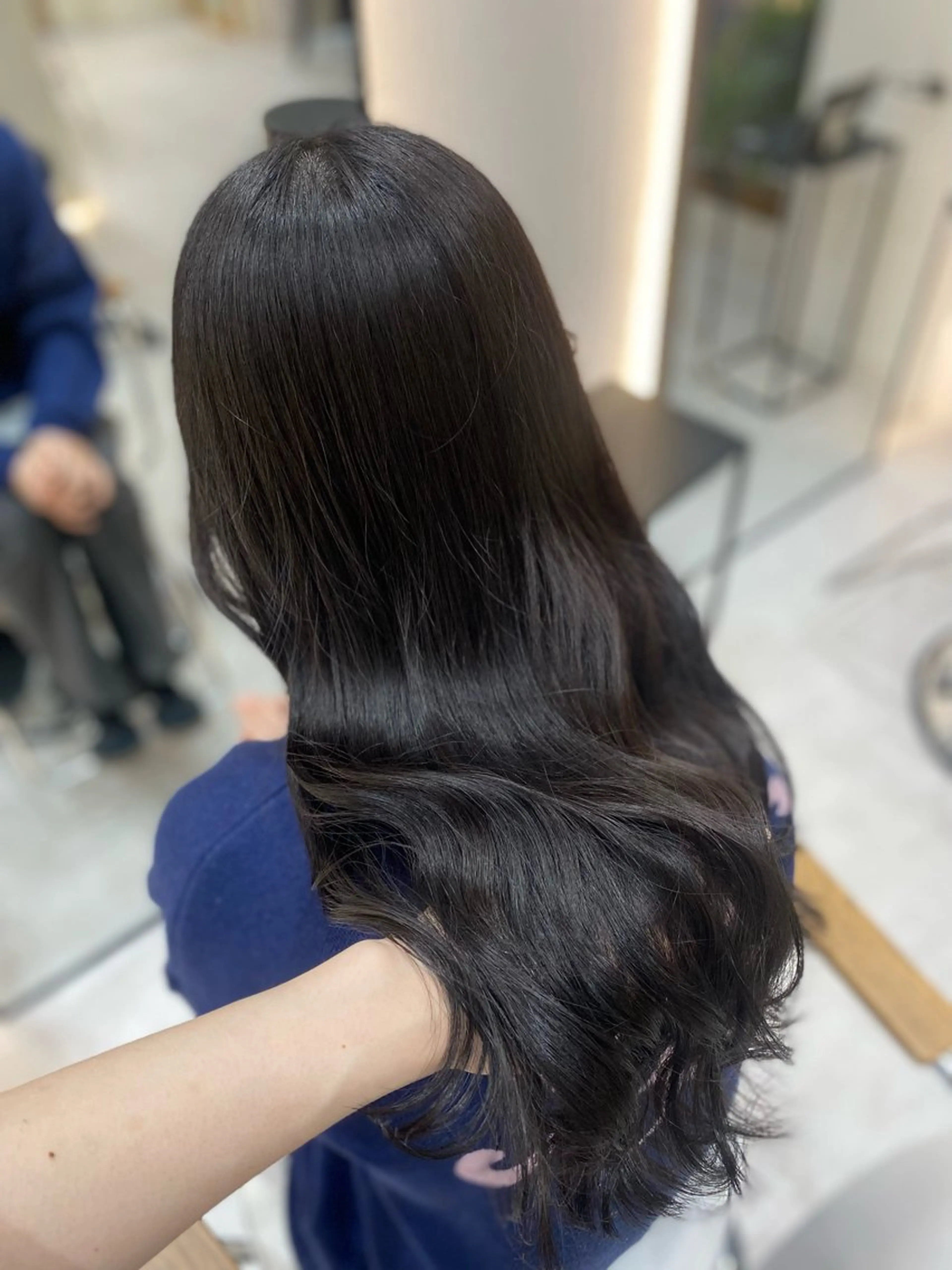 ロング カラー 透明感カラー グレージュ カット ヘアカラー トリートメント 艶髪・透明感カラー・ 韓国ヘア・Yuriのヘアスタイル