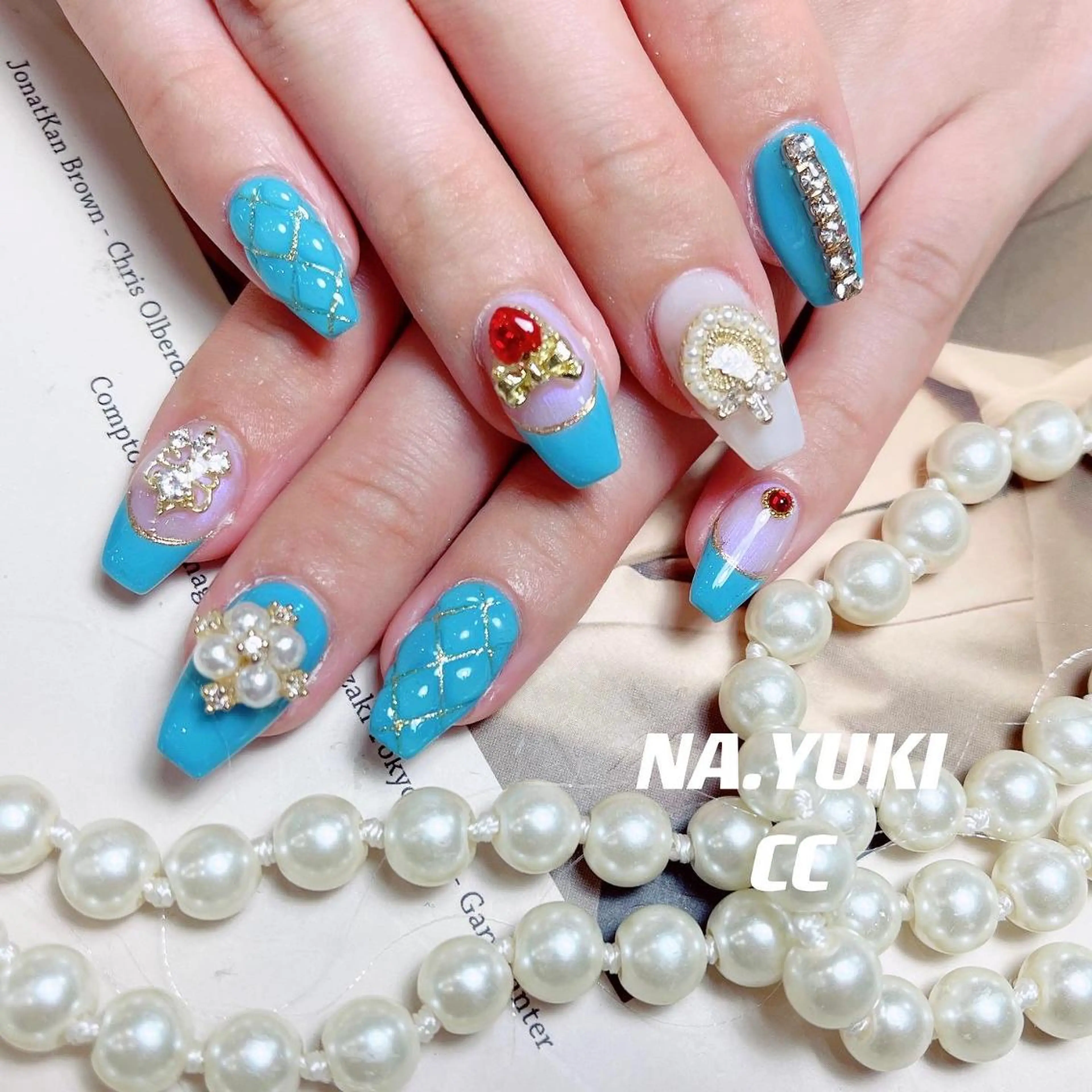 ネイル アートネイル ハンドネイル ハンドケア ナユキNA.YUKI 池袋店のネイルデザイン