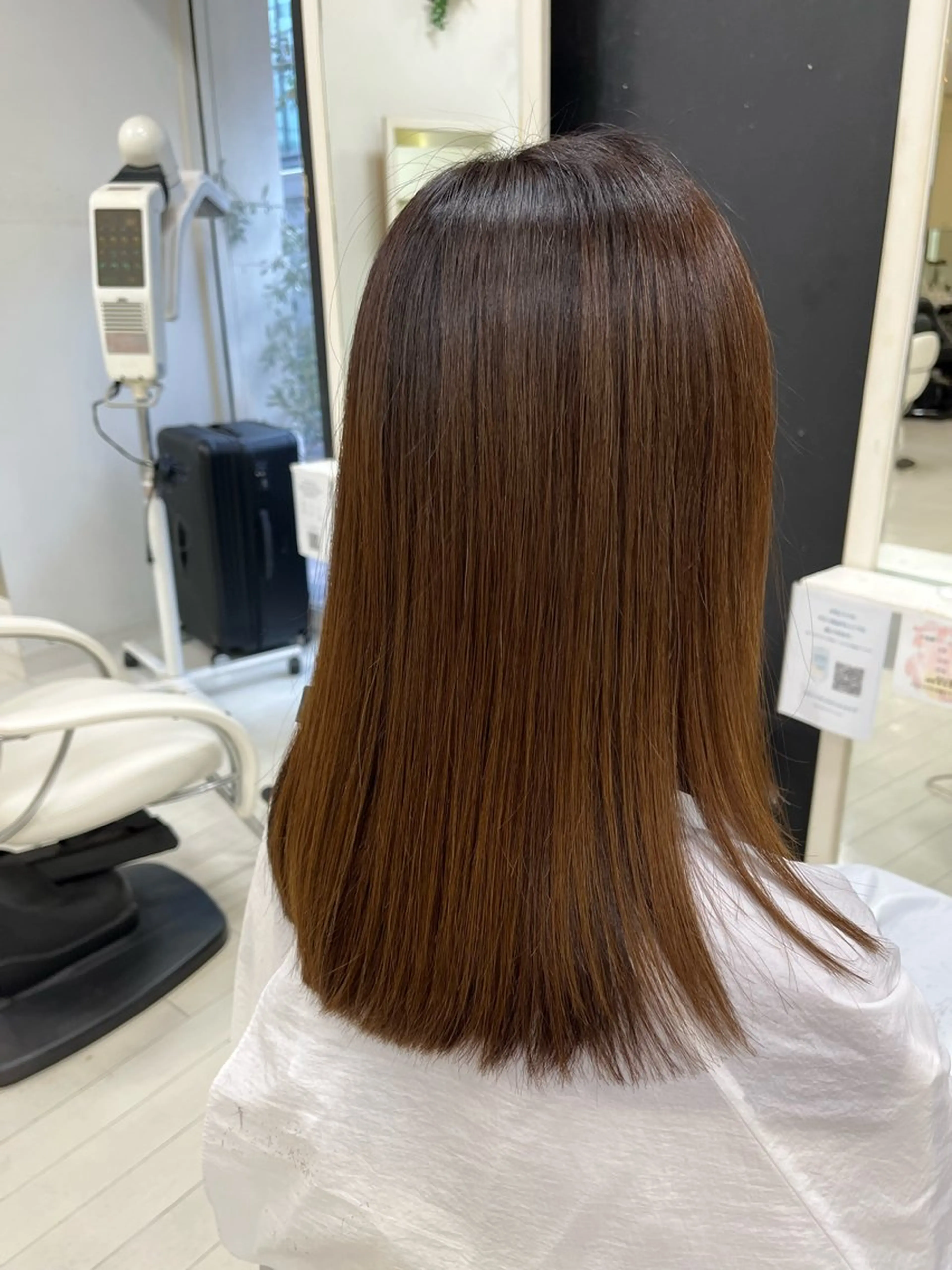 セミロング トリートメント カット ヘアカラー トリートメント 福井 進吾のヘアスタイル