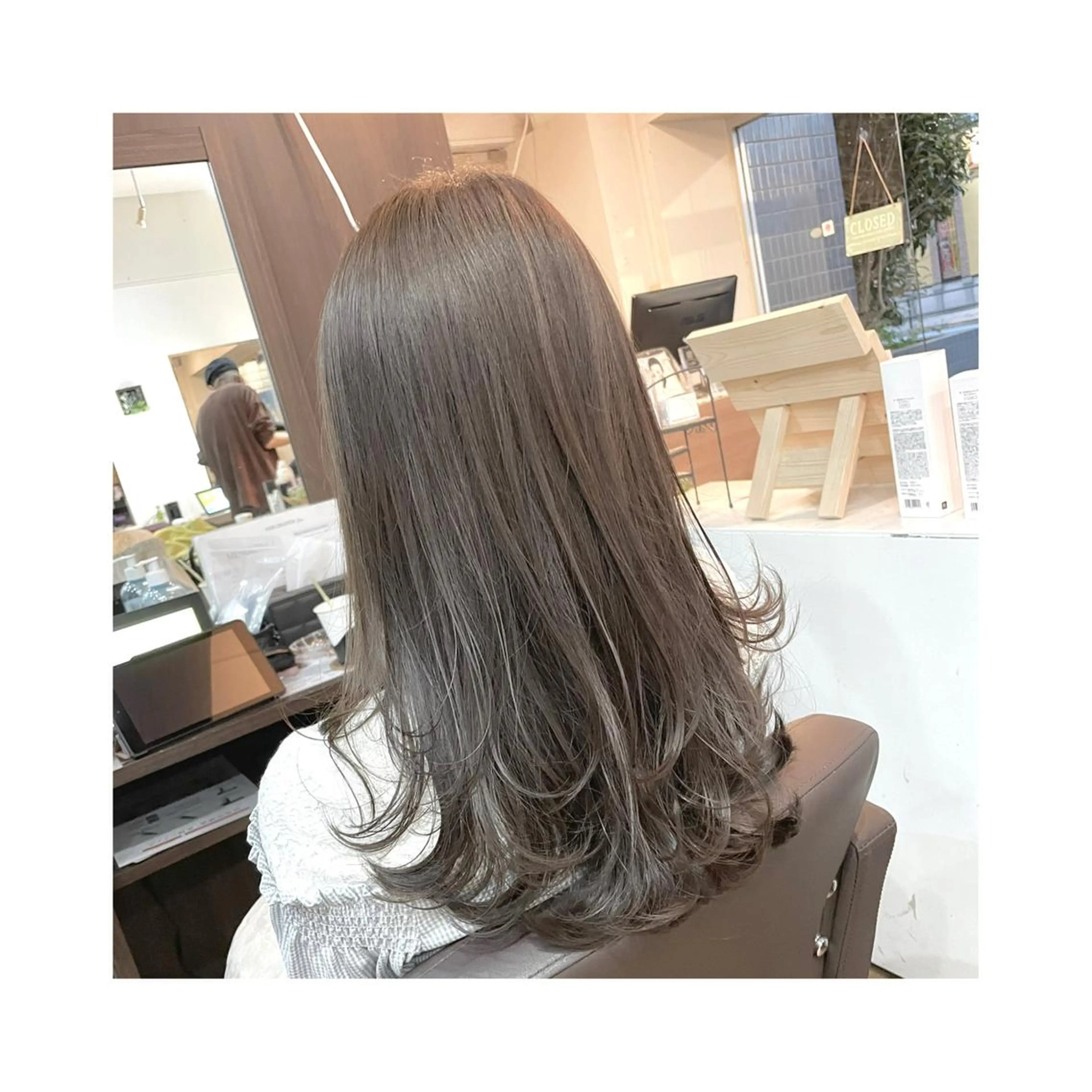 セミロング カラー カット ヘアカラー トリートメント ish by fan .代表✂️木谷宏夢のヘアスタイル