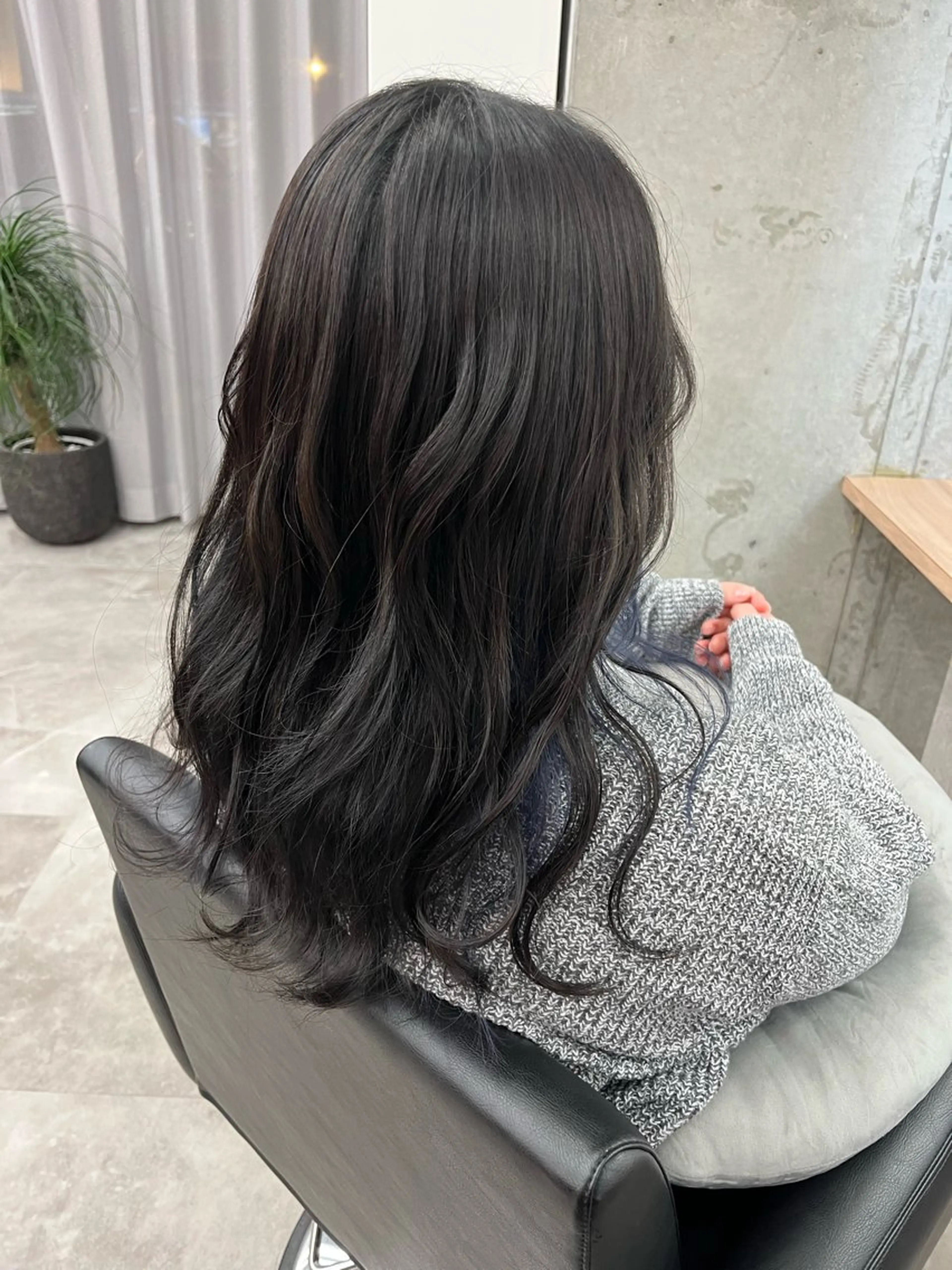 ロング 奥野碧🌈艶髪 /ダメージレスカラーのヘアスタイル