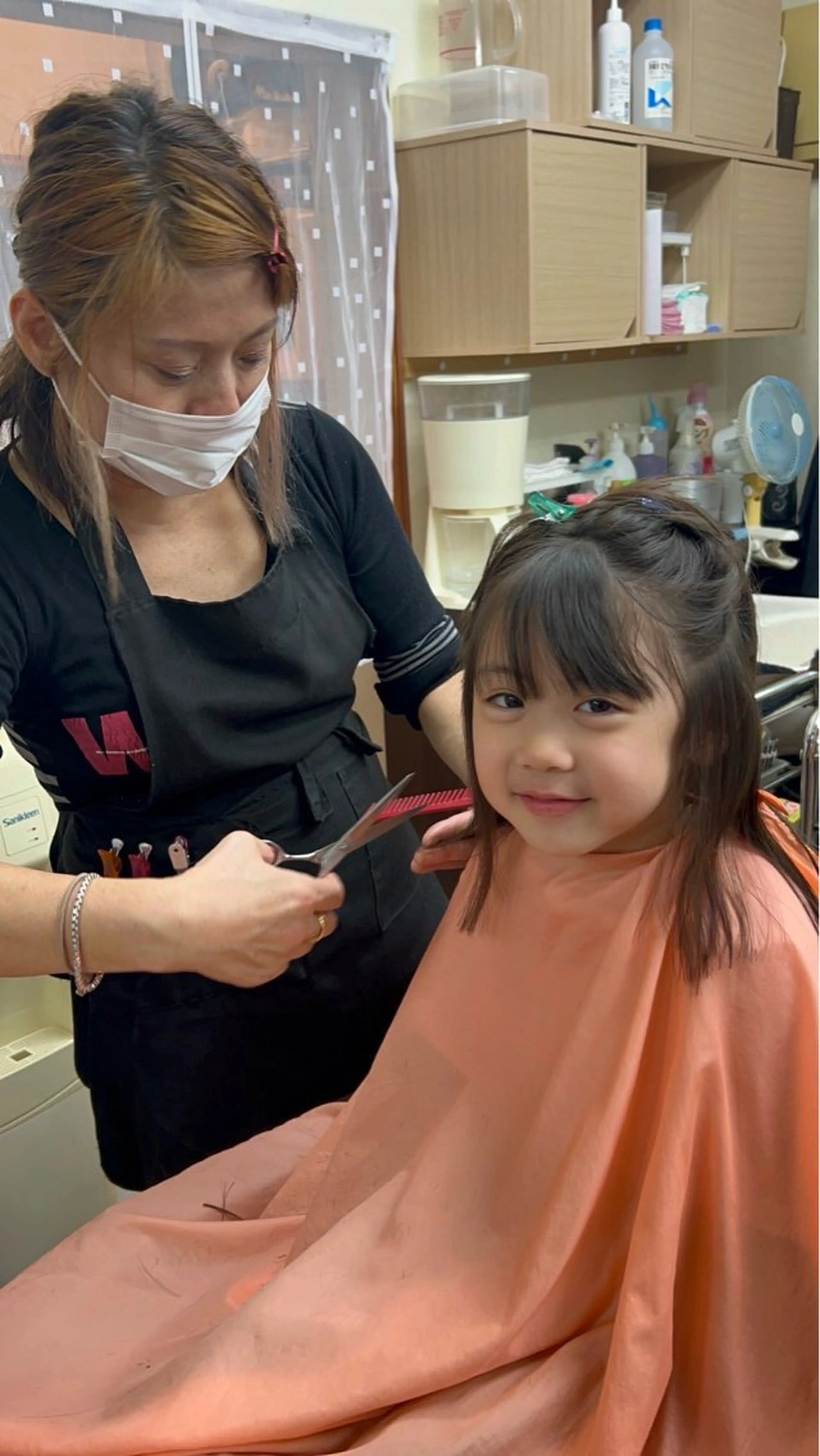 キッズ 萱場 利恵のヘアスタイル