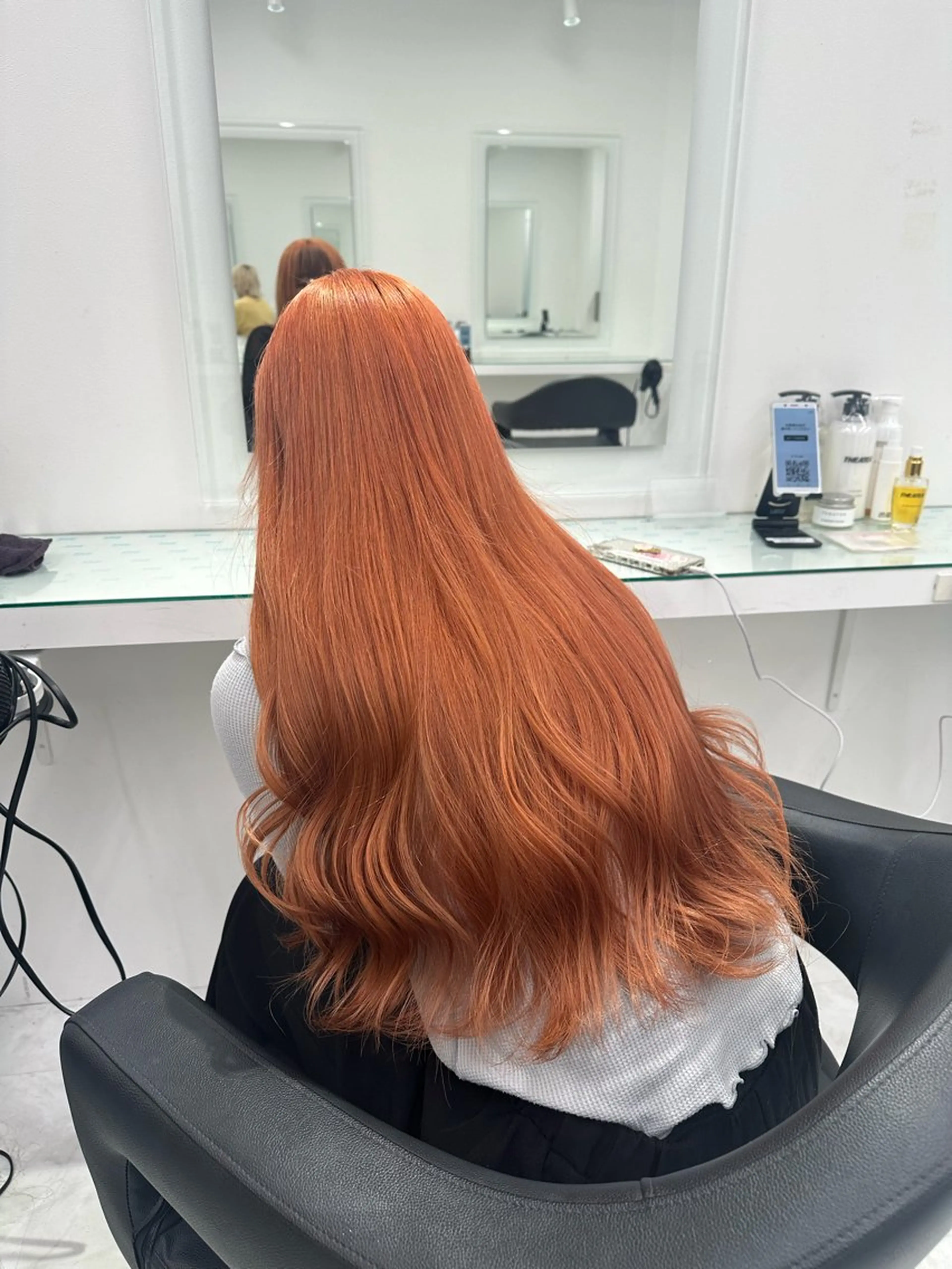 セミロング カラー ❄最強かわいいカラー ❄️MINA❄️のヘアスタイル