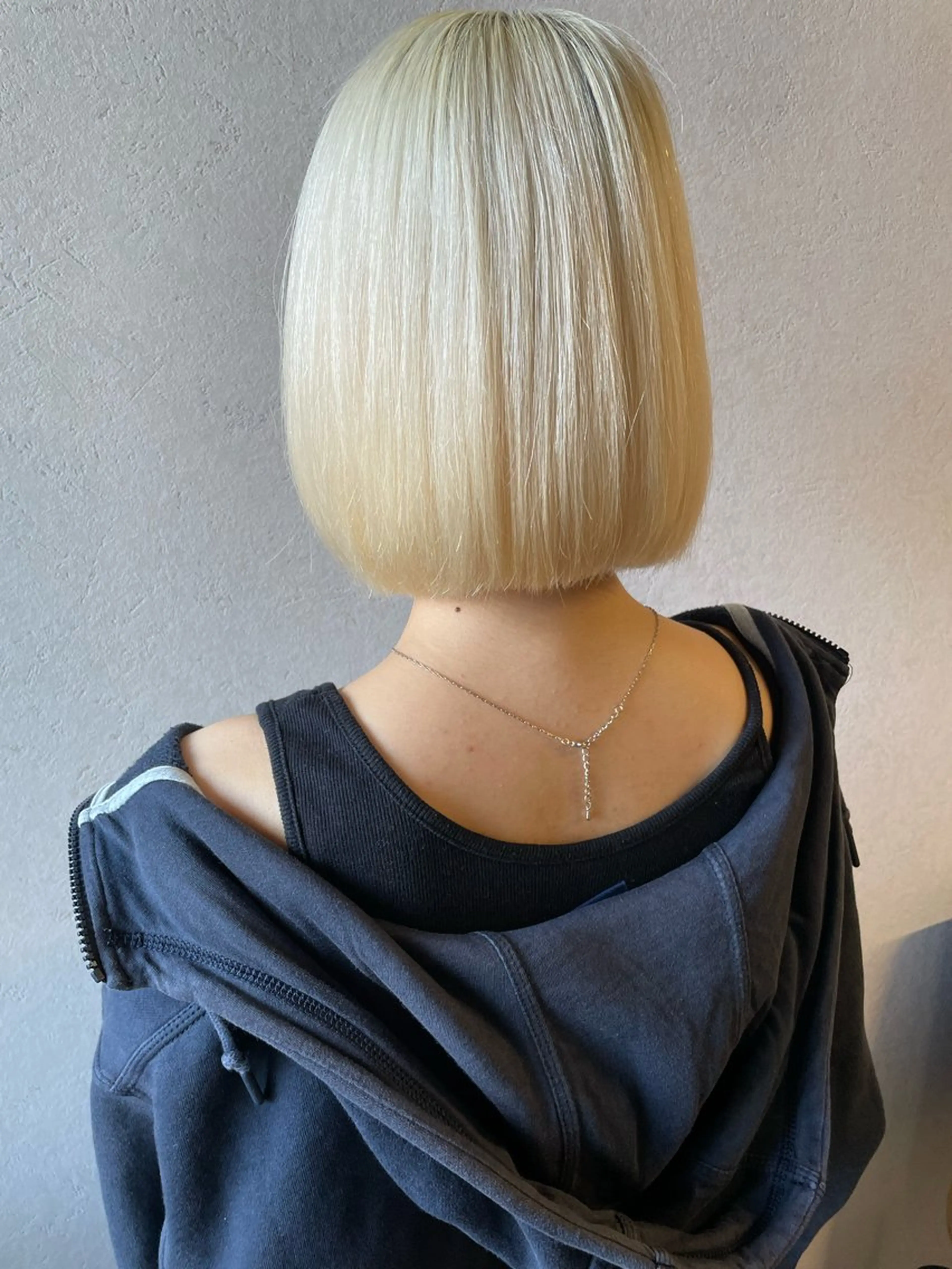 ショート カラー レイン🌏🌱 似合わせ/ハイトーンのヘアスタイル