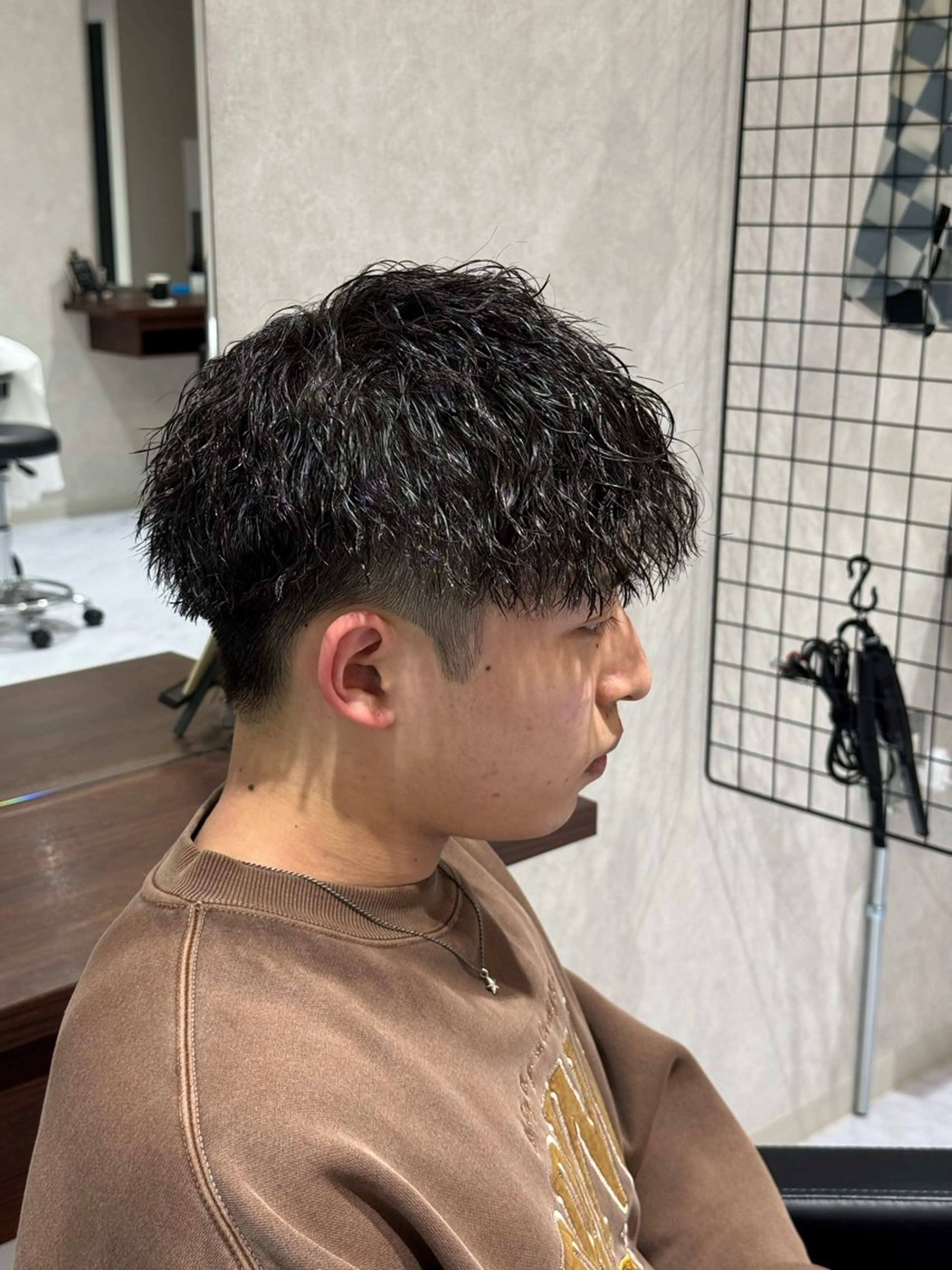 ショート パーマ メンズ マッシュ 東 拓己のヘアスタイル