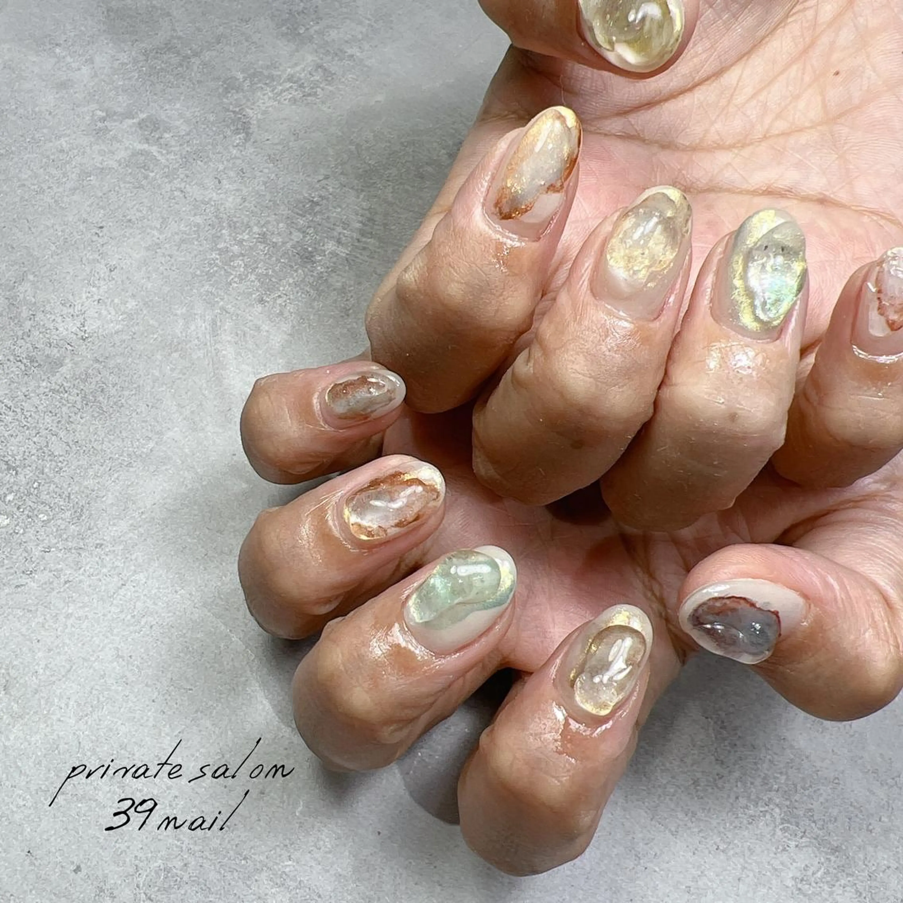 ミディアム ネイル 韓国風ヘア クリアネイル フットネイル フレンチネイル ジェルネイル ハンドネイル 京橋 【39nail】のネイルデザイン