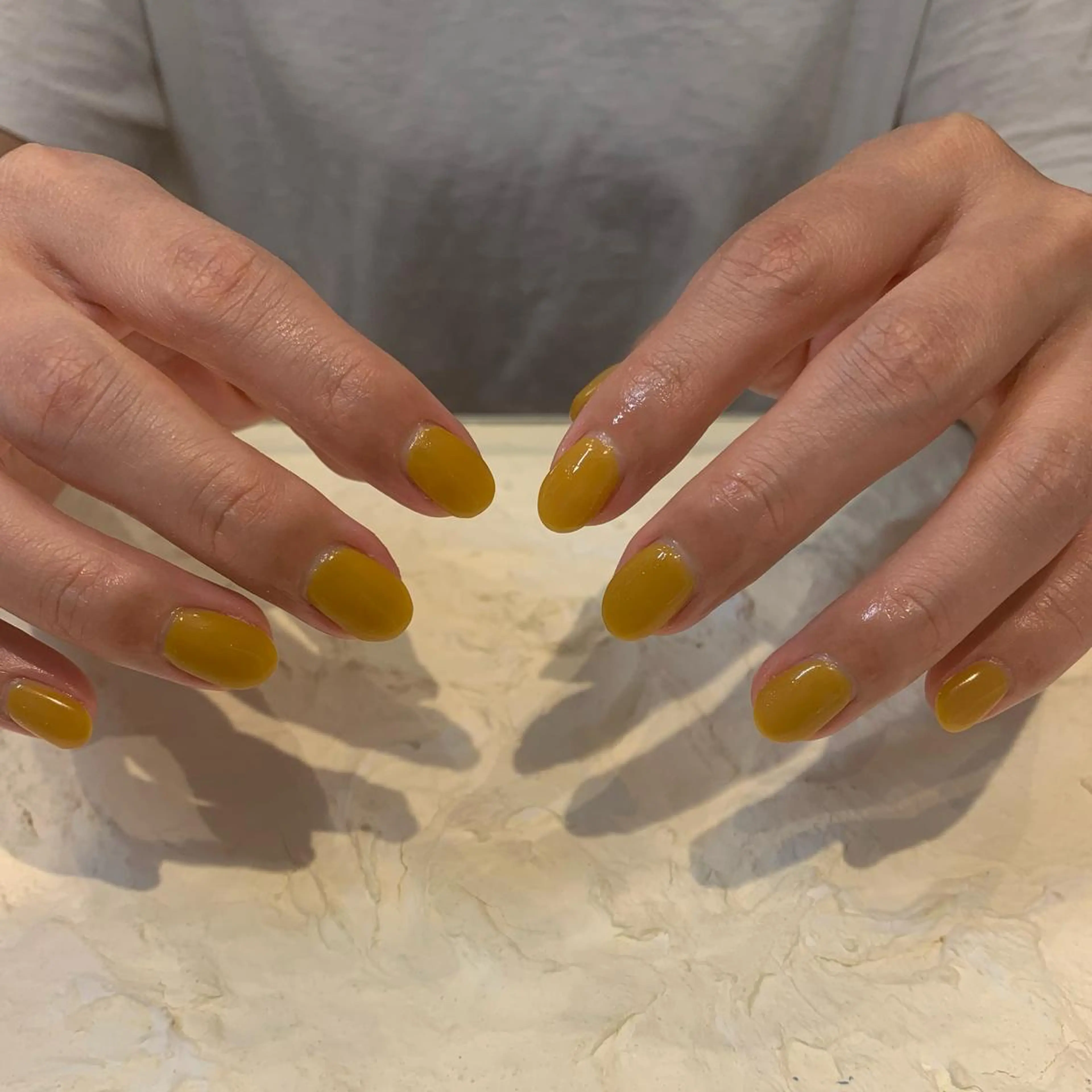 ネイル ワンカラーネイル ハンドネイル マキノ ユイのネイルデザイン