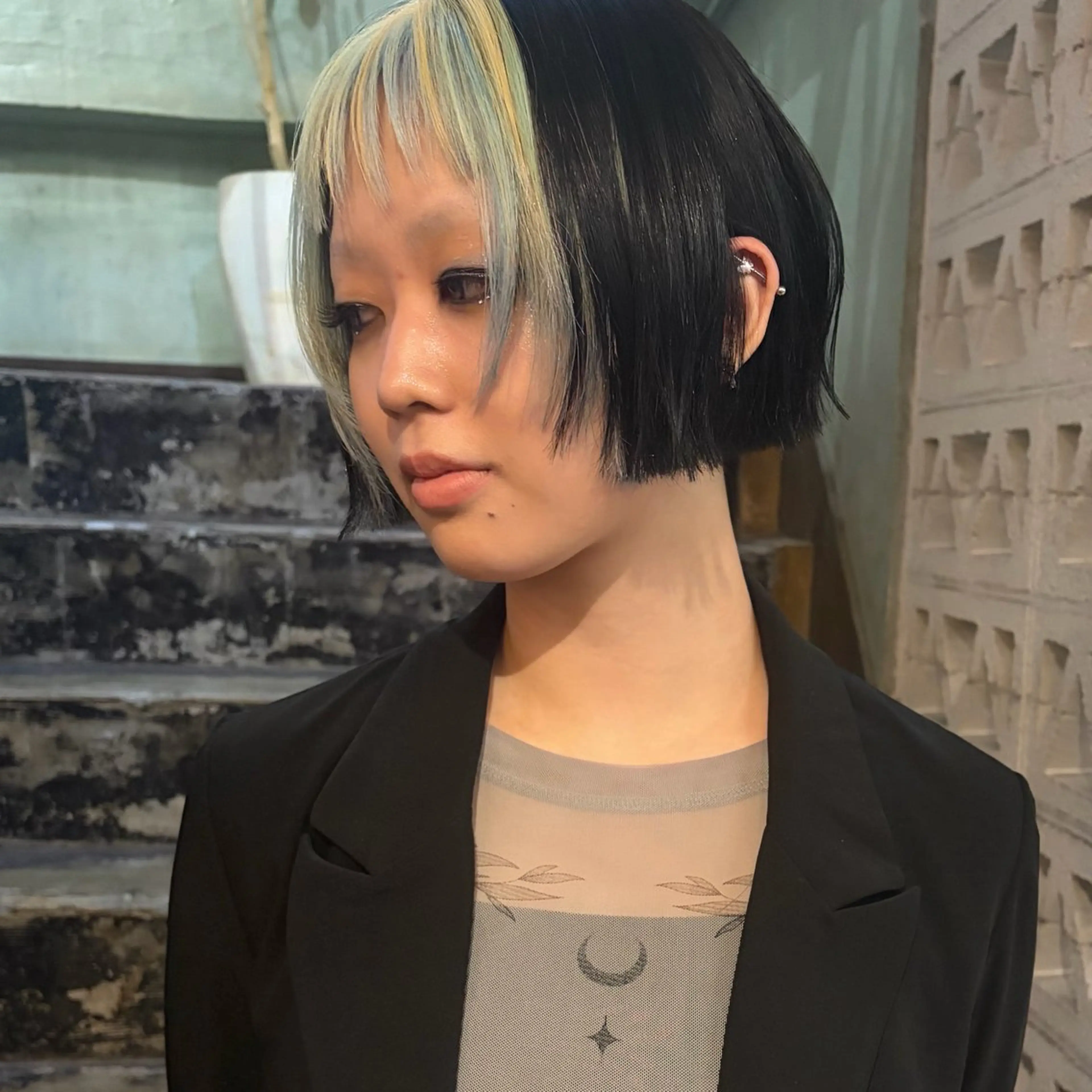 ショート カラー カット ヘアカラー トリートメント 石坂 日果梨のヘアスタイル