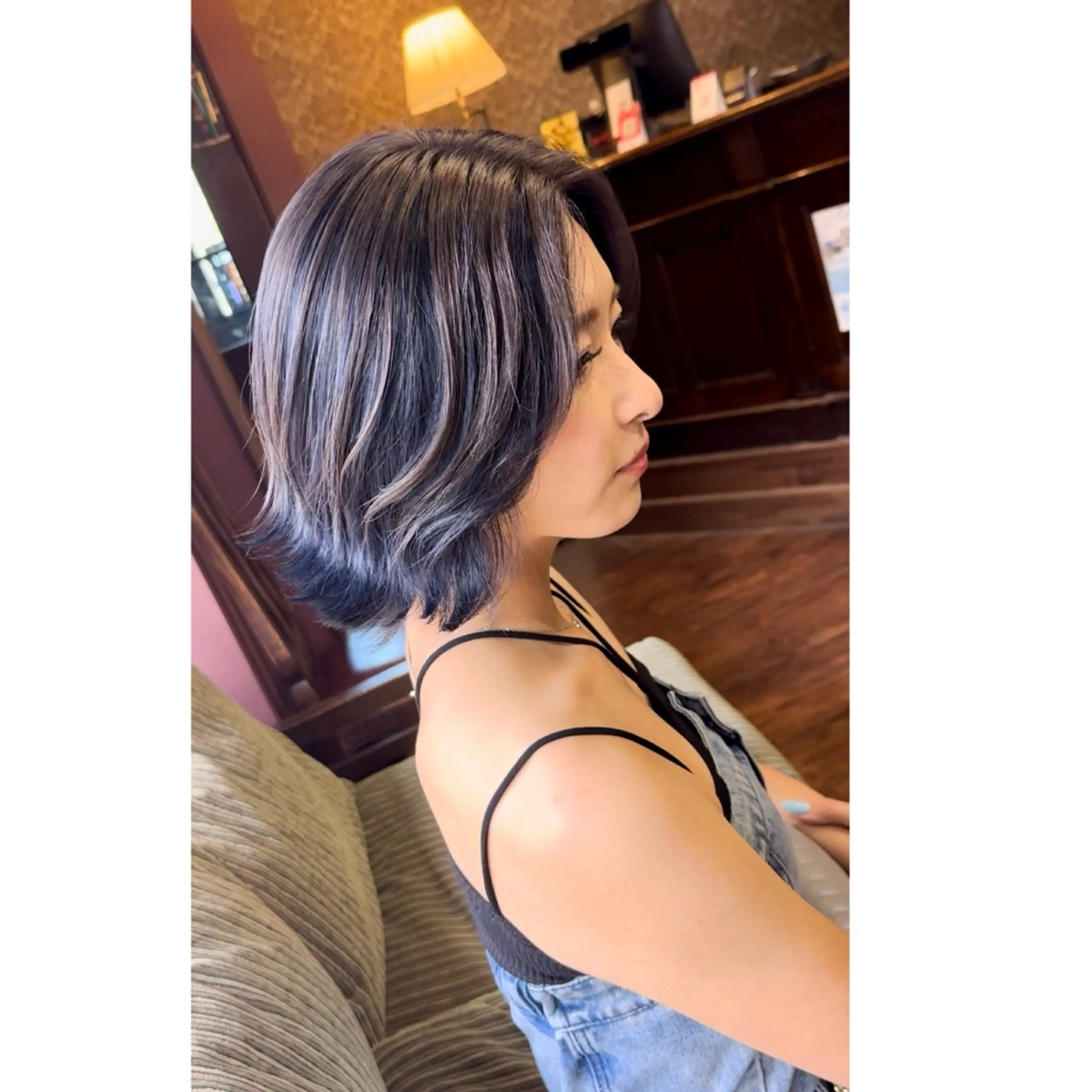 ショート カラー バレイヤージュ ハイライトカラー ハイライト レイヤーカット 石井辰功也 フリーランス美容師のヘアスタイル