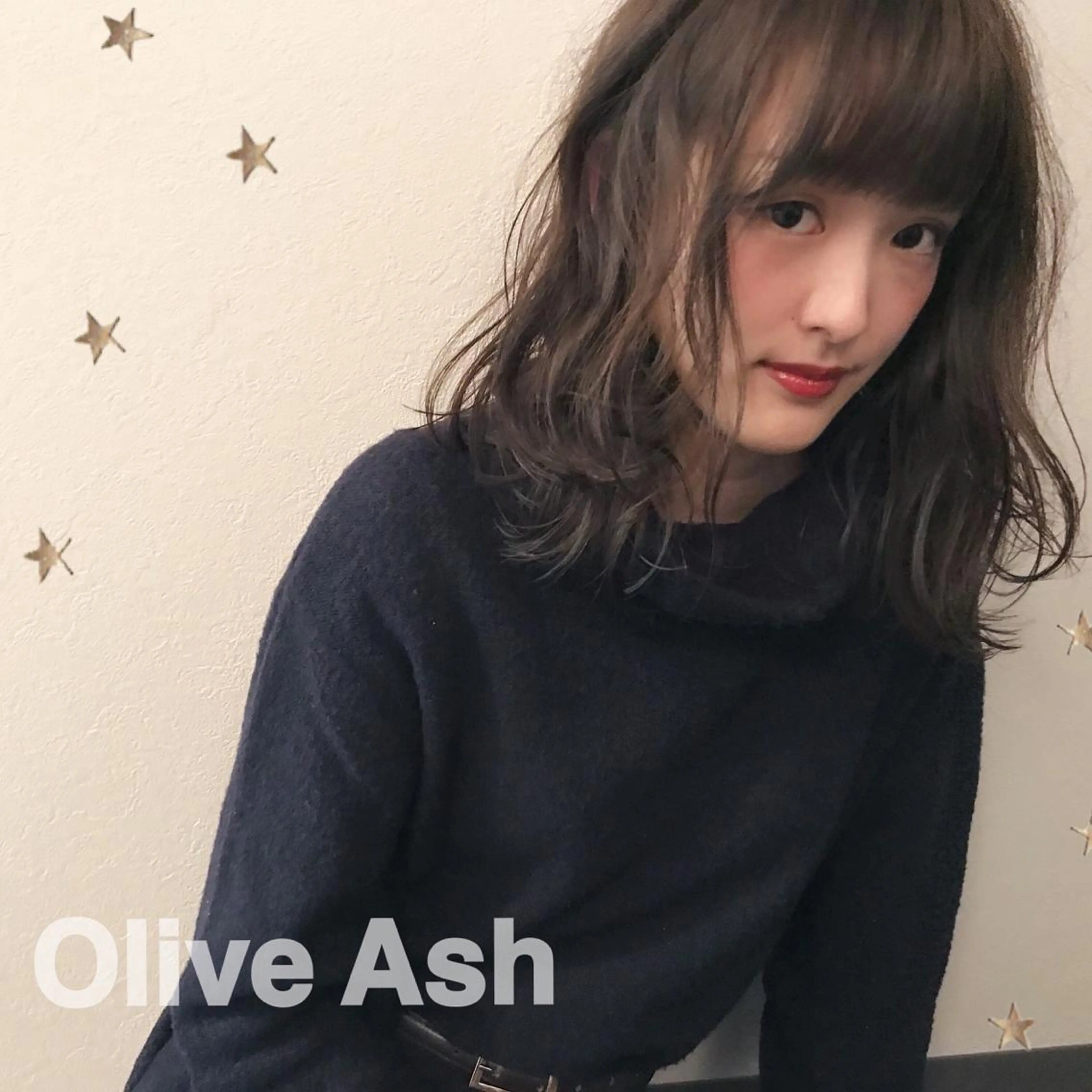 ミディアム カラー 市川 千夏のヘアスタイル