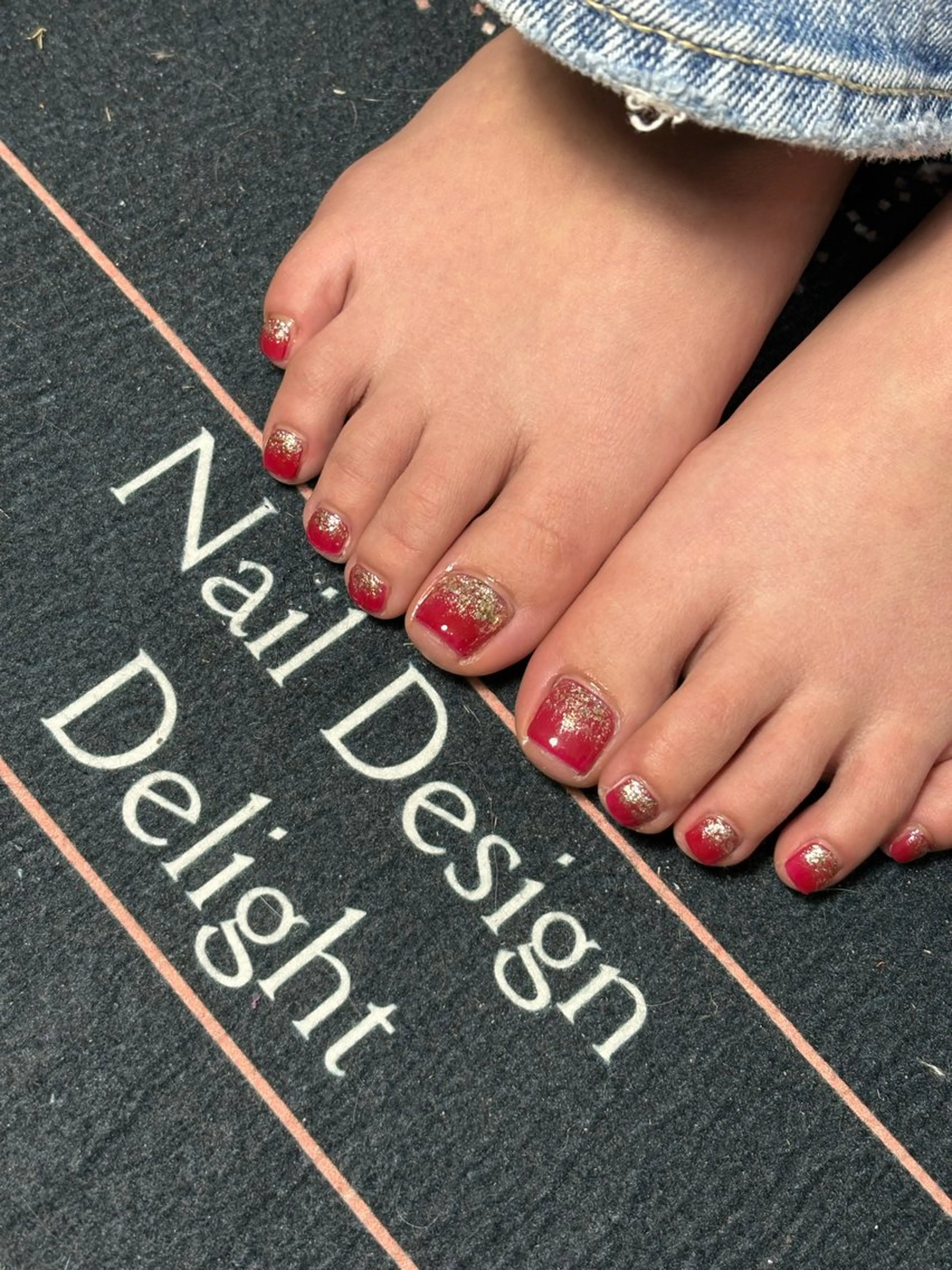 ネイル ハンドネイル フットネイル ✴︎ Delightのネイルデザイン