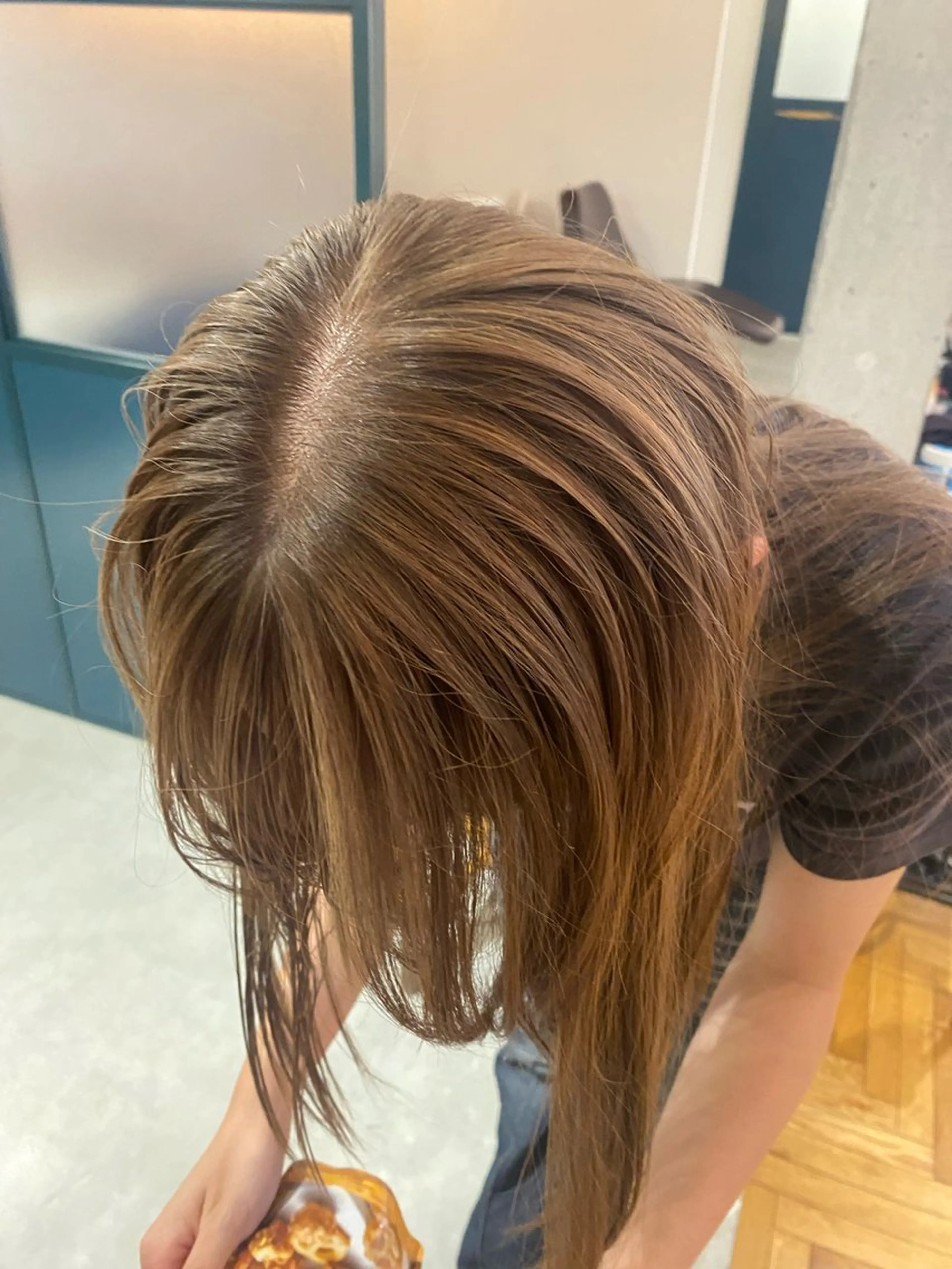 ロング カラー YUUKI/ウルフ .ハイレイヤーのヘアスタイル