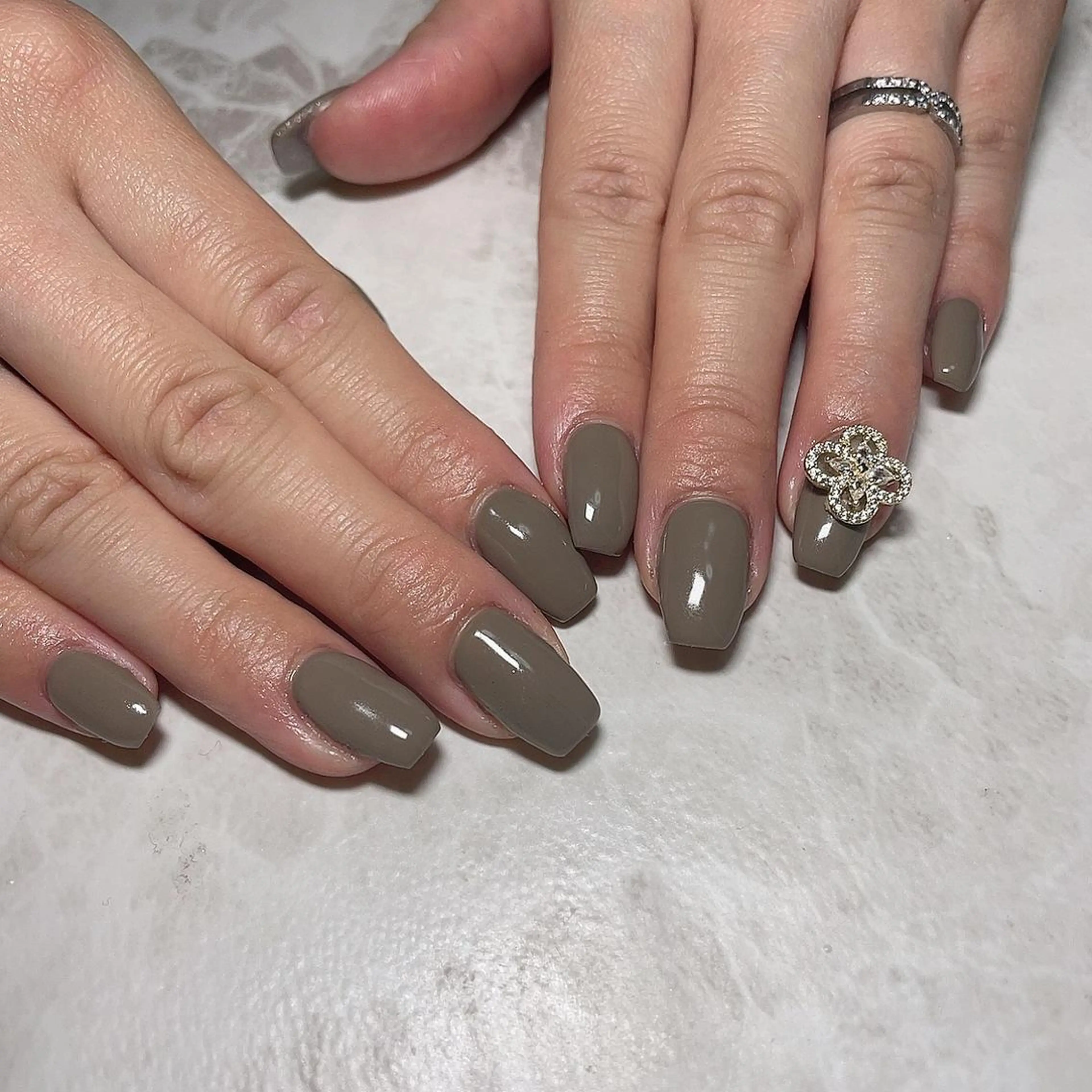 ネイル 知花 梨花のネイルデザイン