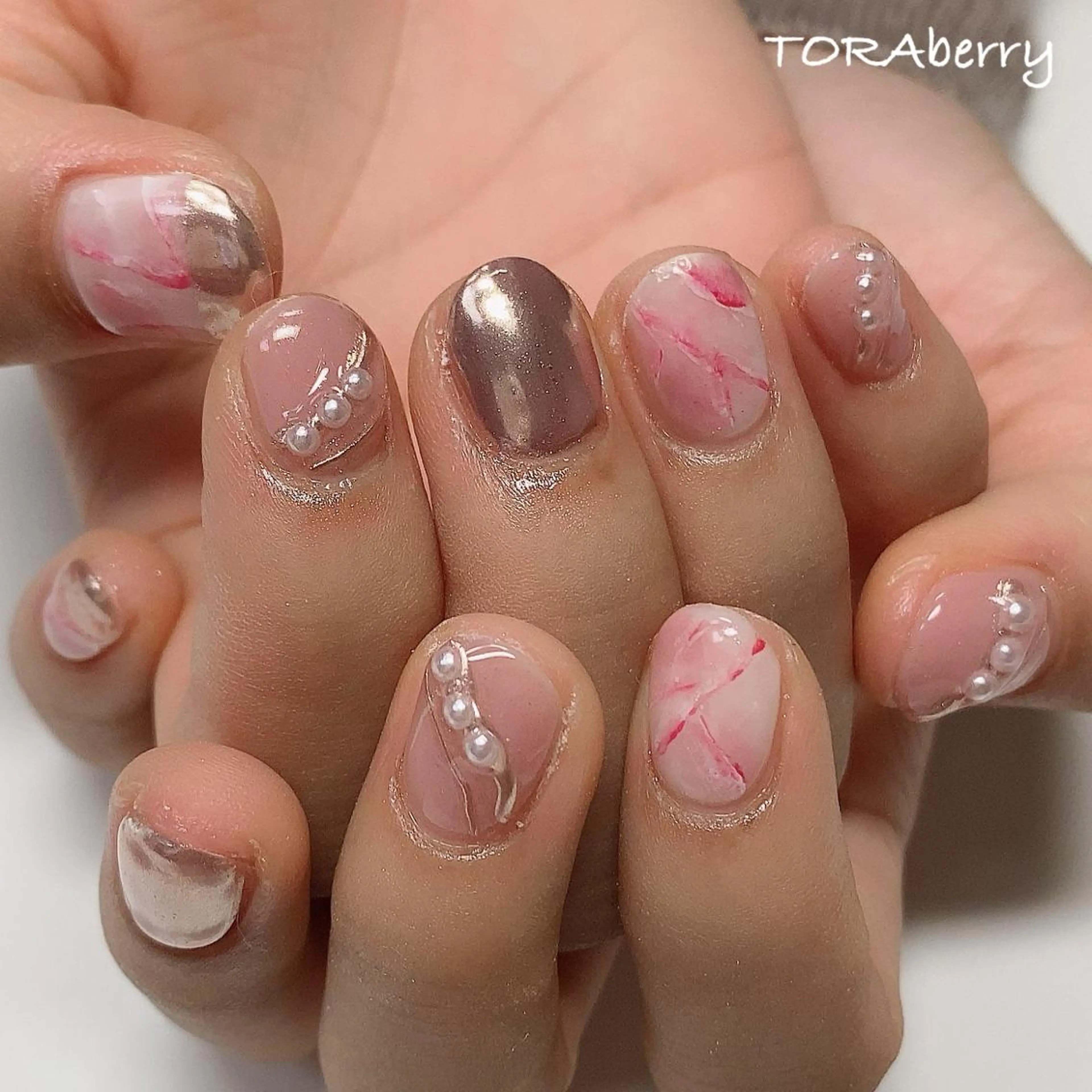 ネイル ハンドネイル ネイリスト なつみのネイルデザイン