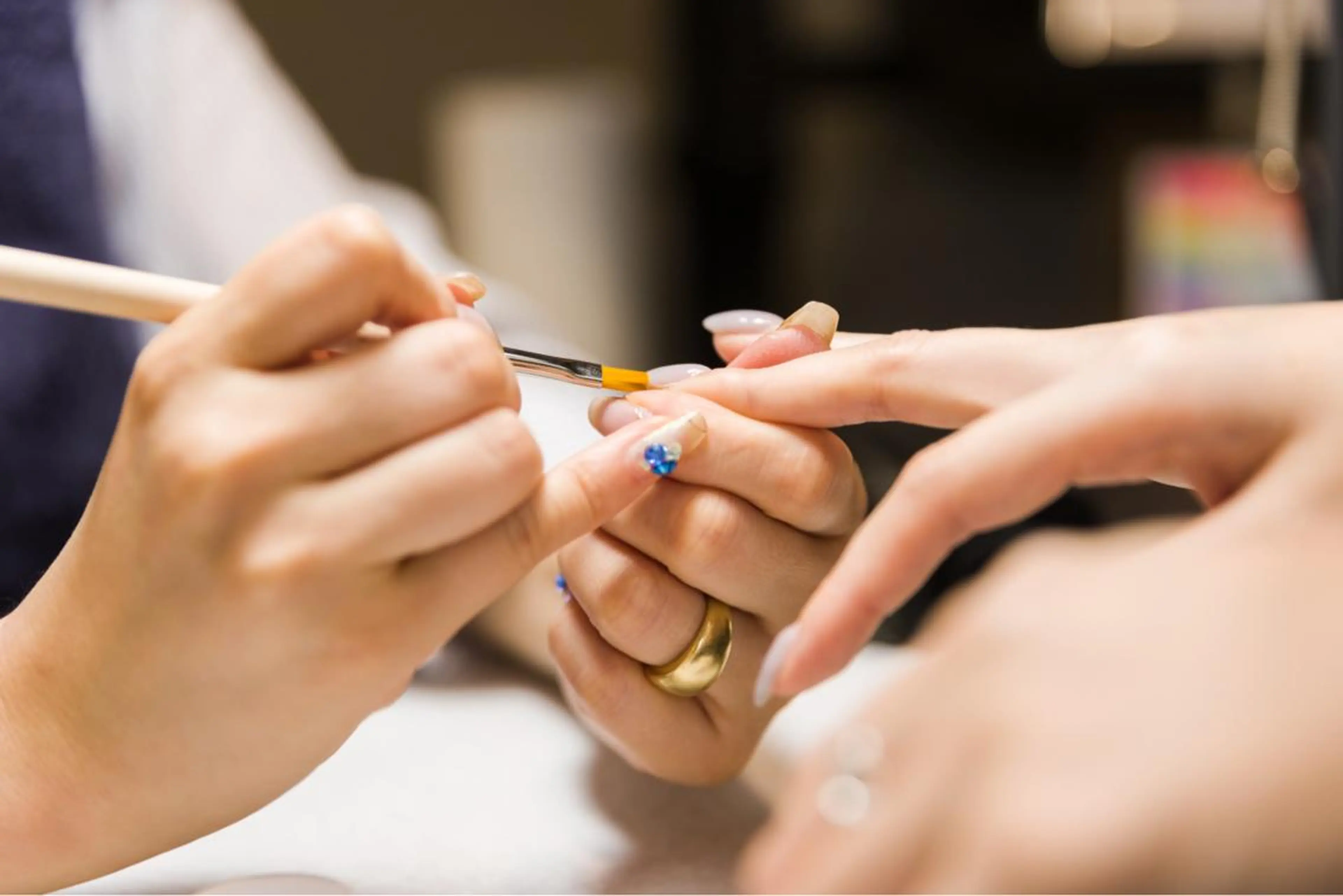 addition スタッフReikoのネイルデザイン