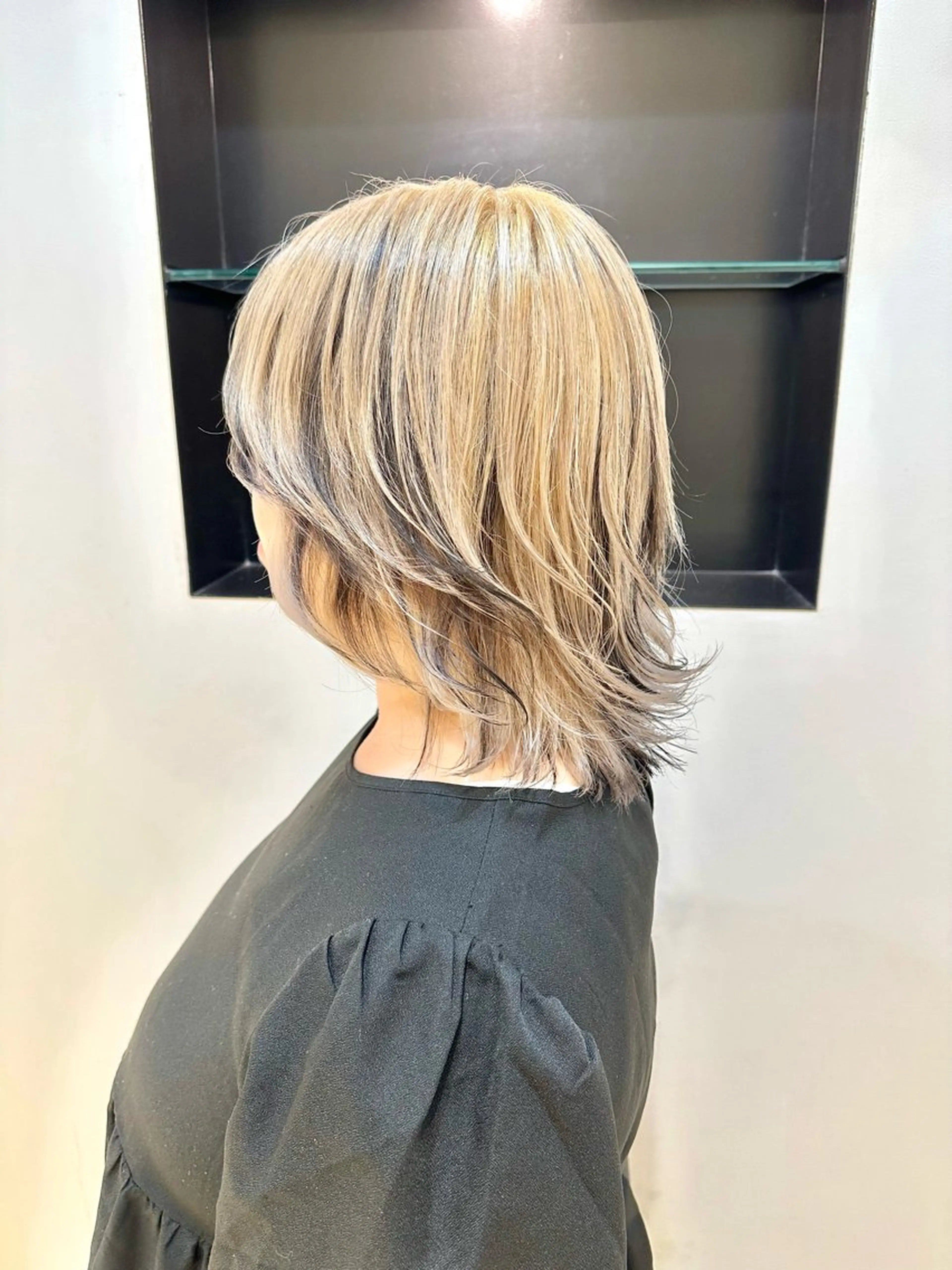 ミディアム レイヤーカット ウルフカット ウルフレイヤー 十場【髪質改善】 【ダブルカラー】のヘアスタイル