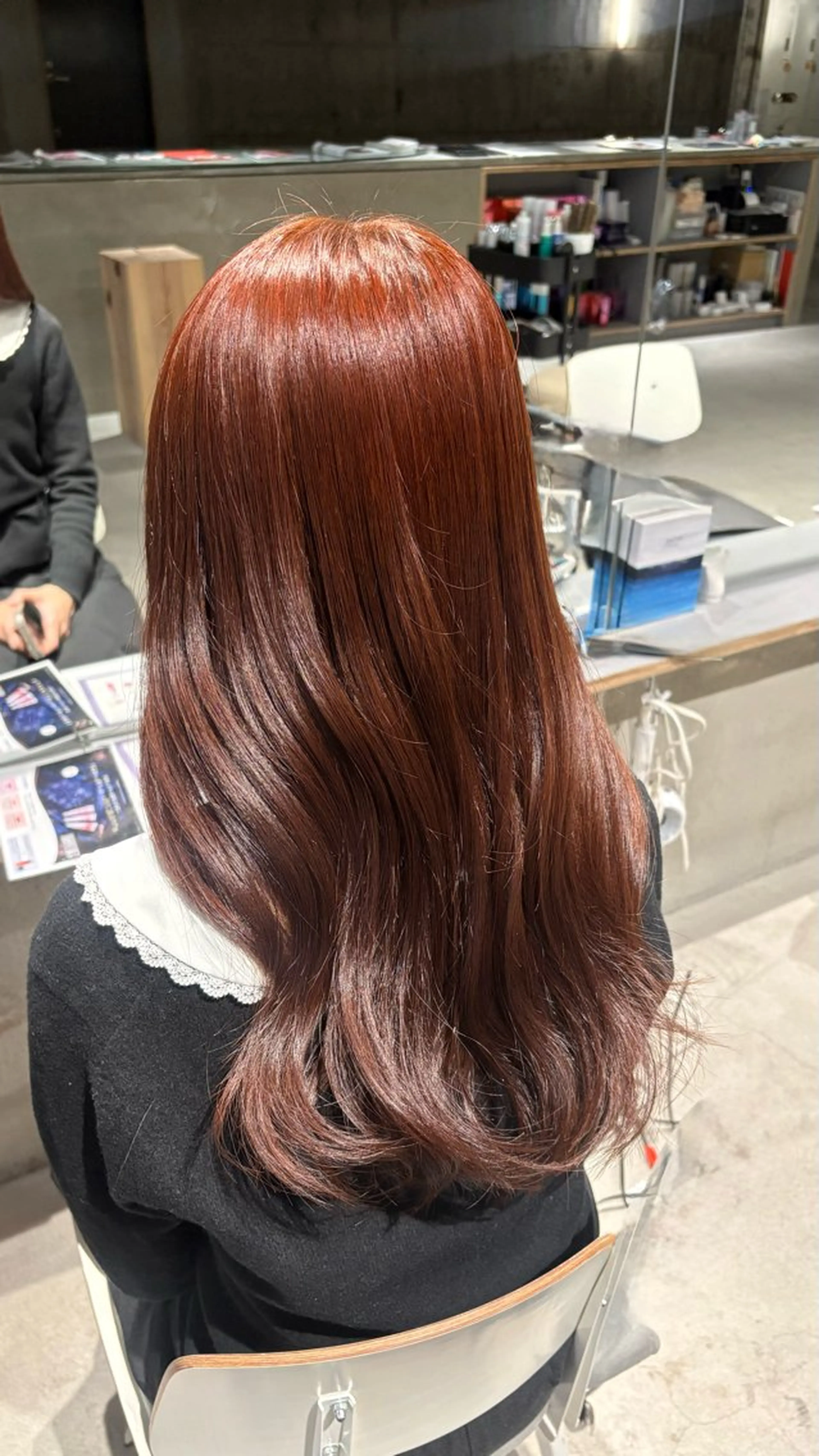 ロング カラー オレンジ ヘアカラー 安藤 まりのヘアスタイル