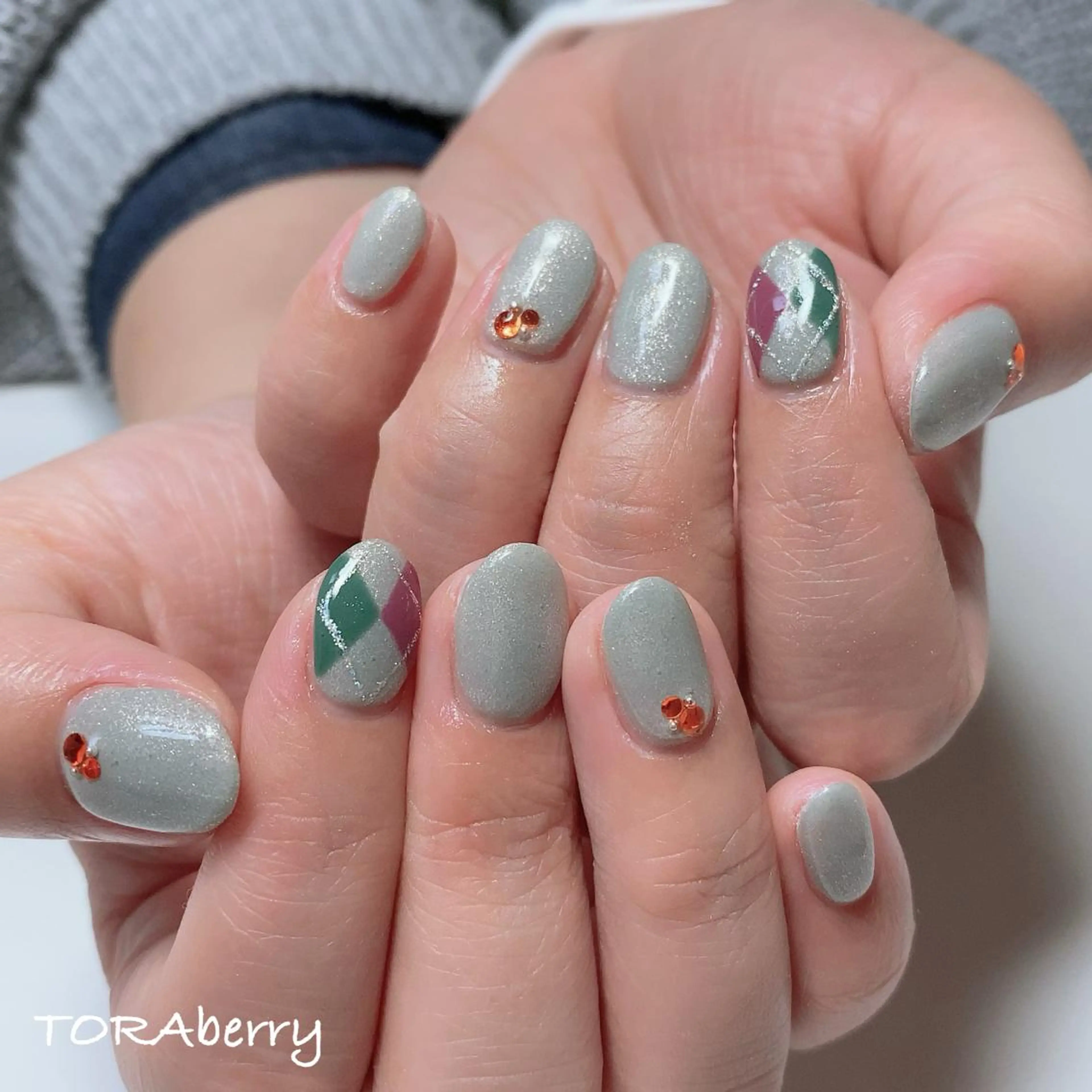 ネイル ネイリスト なつみのネイルデザイン