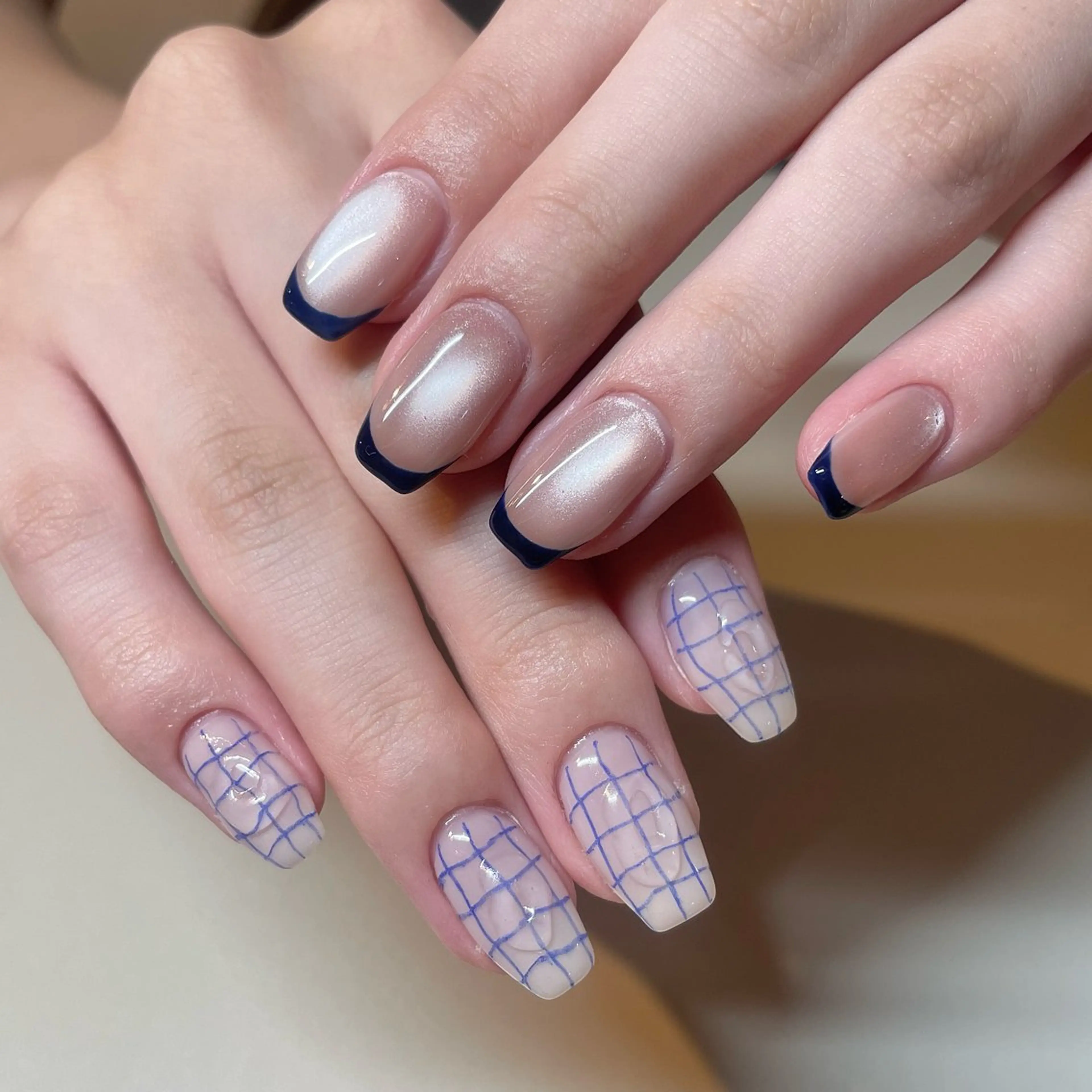 ネイル フレンチネイル 持ち込み ハンドネイル フットネイル aime Ayanoのネイルデザイン