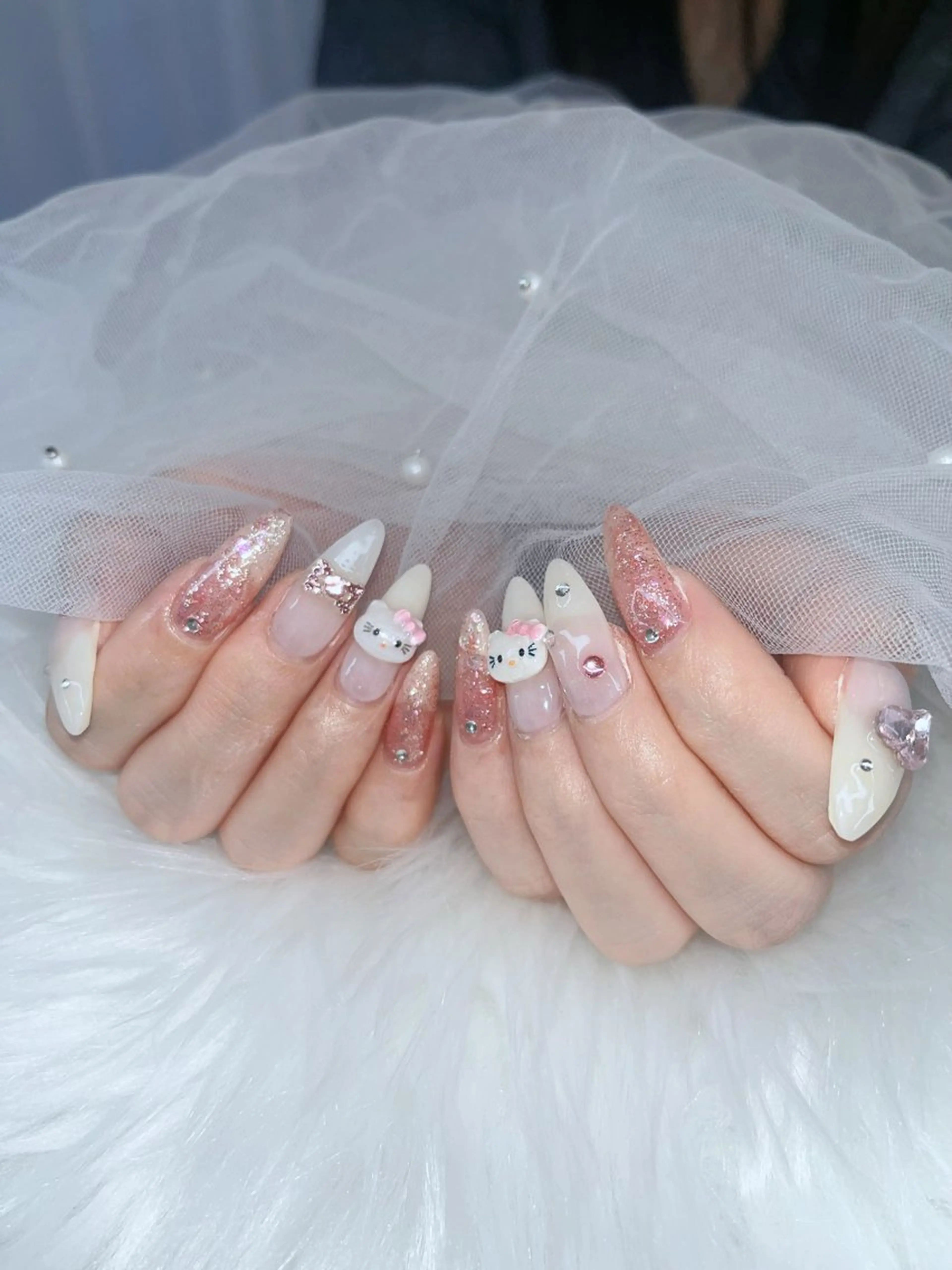 ネイル ハンドネイル VIERU YURIのネイルデザイン