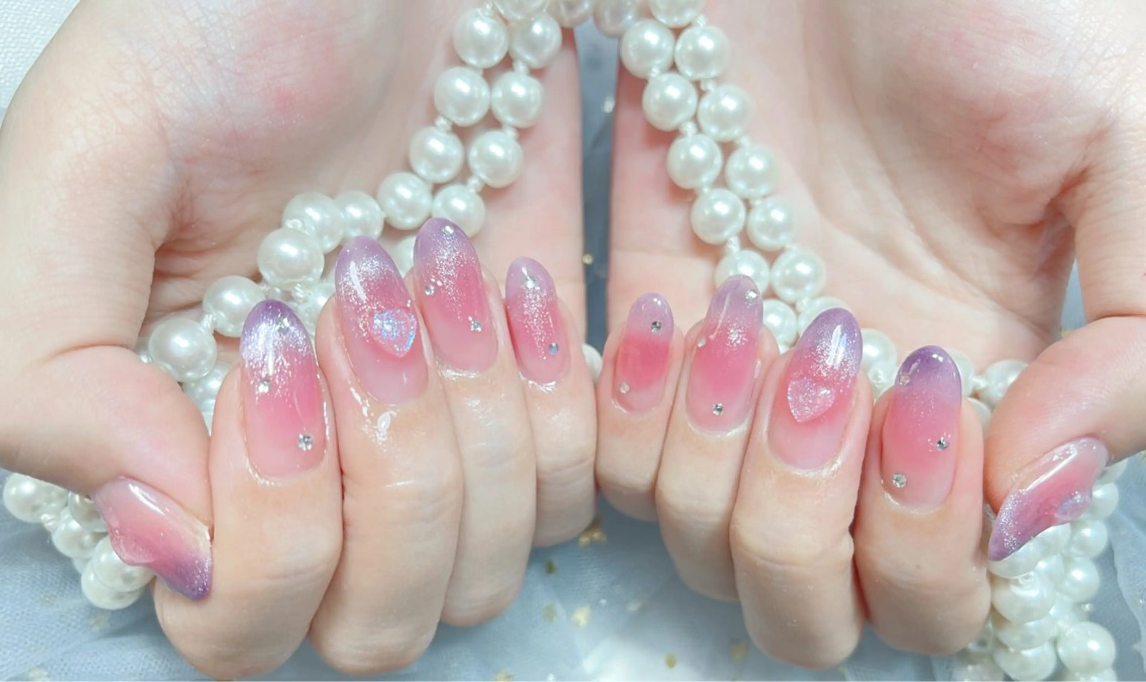 ネイル ハンドネイル 🎀ネイルサロン エクラYUI🎀のネイルデザイン