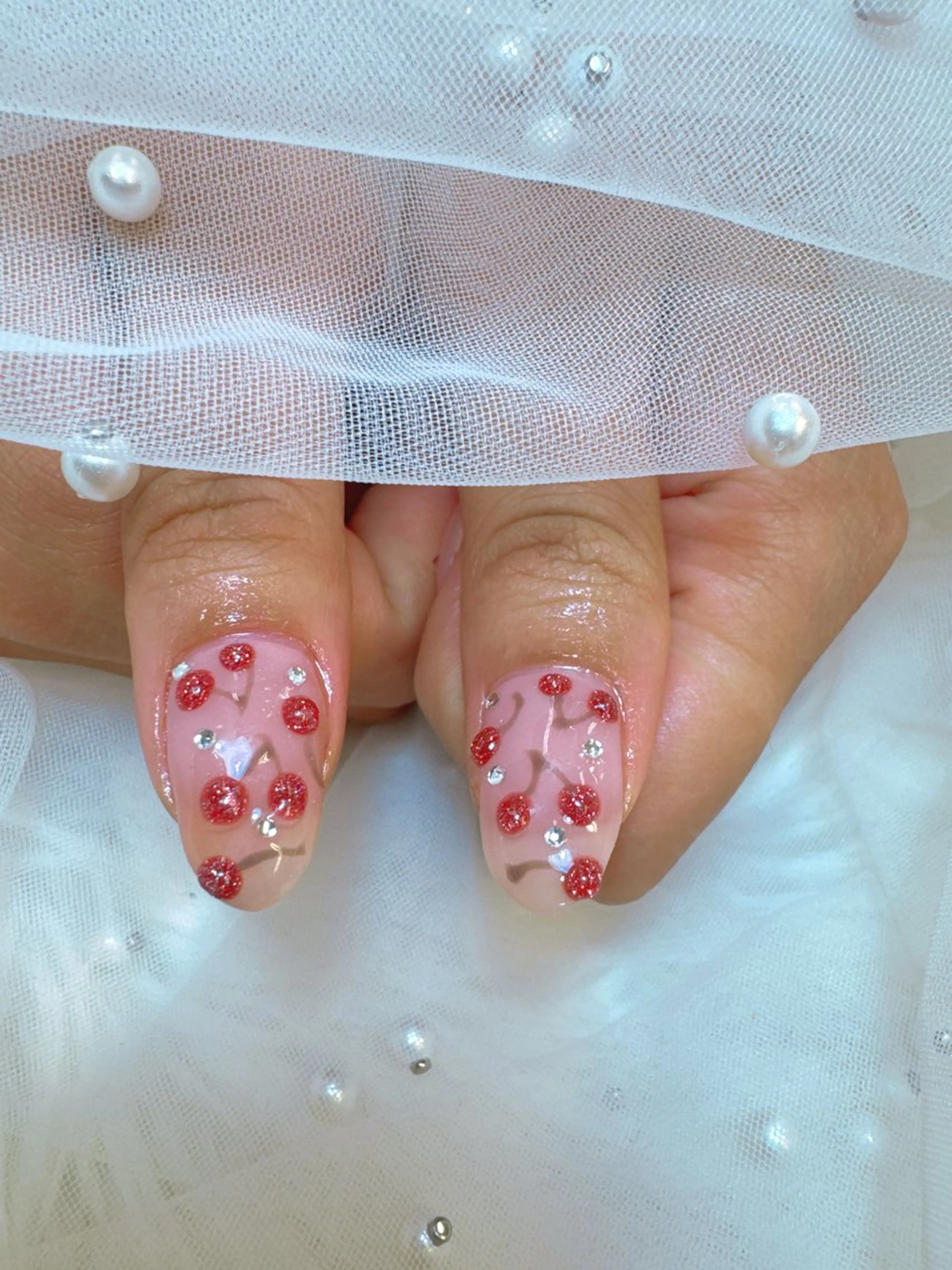 ネイル 成人式 ジェルネイル ハート キラキラネイル マグネットネイル ハンドネイル Queeens nailのネイルデザイン